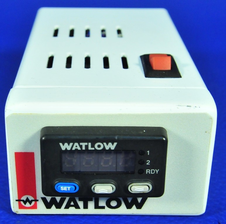 1307 WATLOW MINI CONTROL CONSOLE MINI-ER30-000E-0004