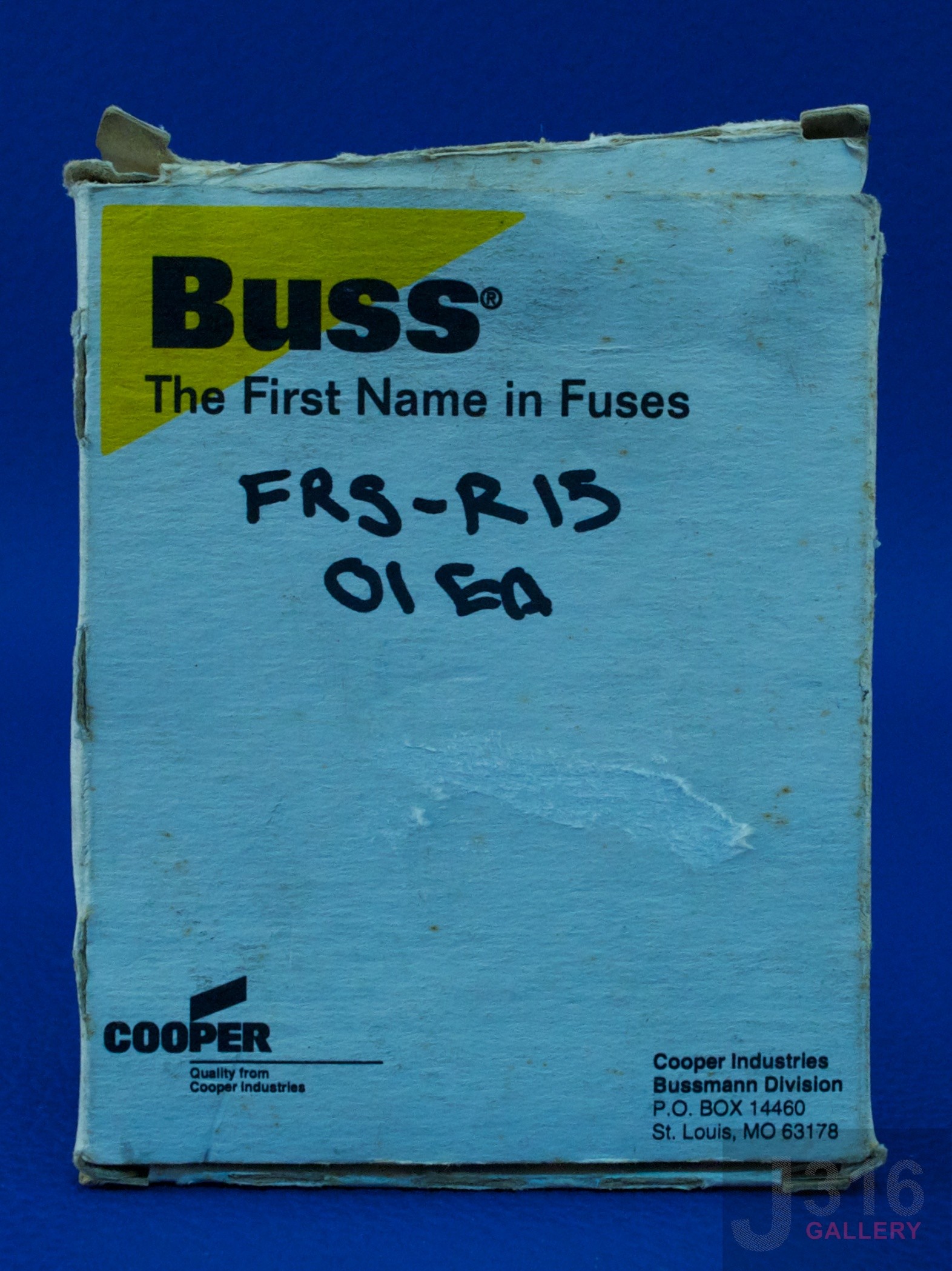 1860 BUSS FUSETRON DUAL-ELEMENT TIME DELAY CLASS RK5 FUSES FRS-R-15 FRS-R-30