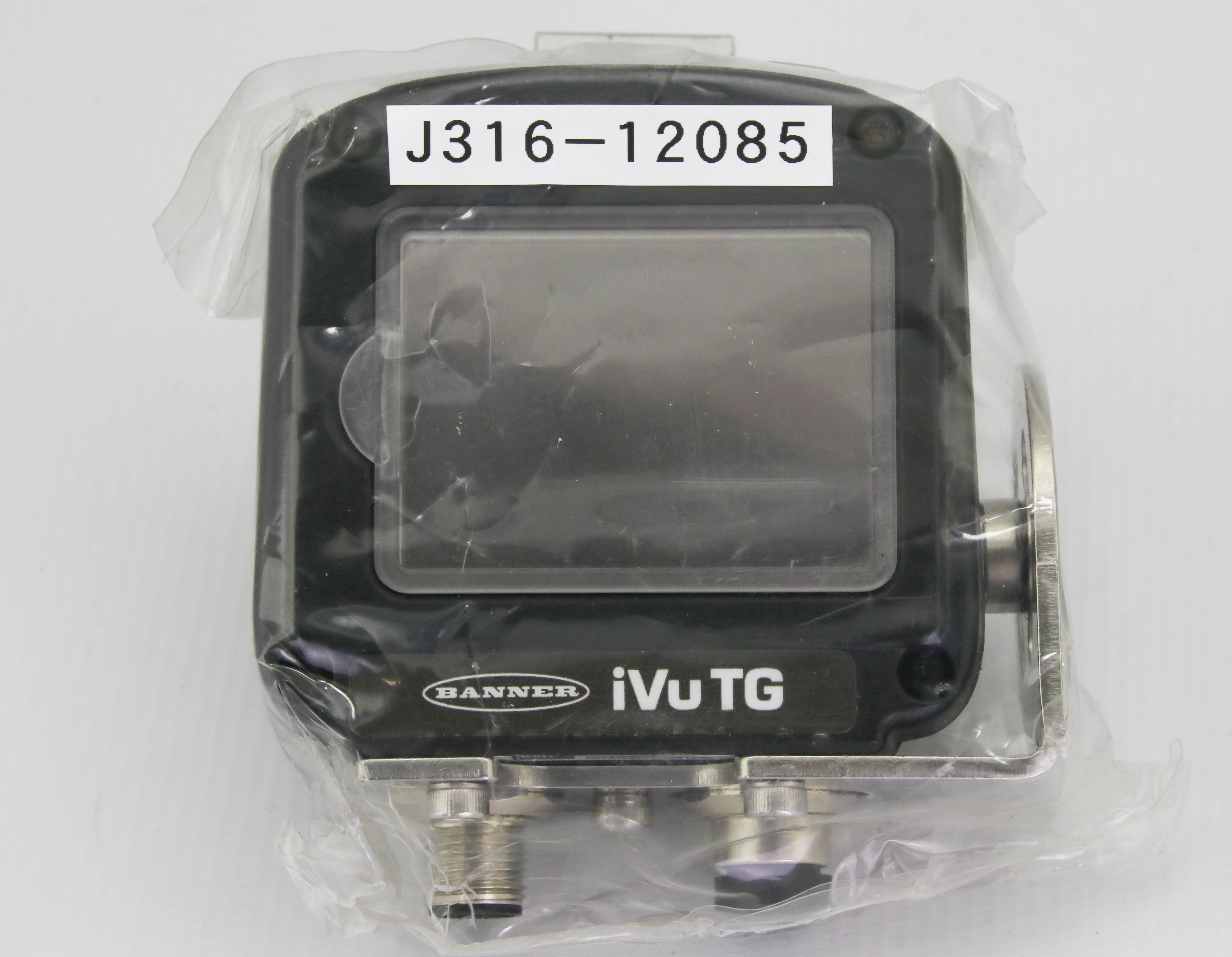 12085 BANNER IMAGE SENSOR, I/O PNP, RED RING LIGHT, 4.3MM LENS (NEW) IVUTGPR04