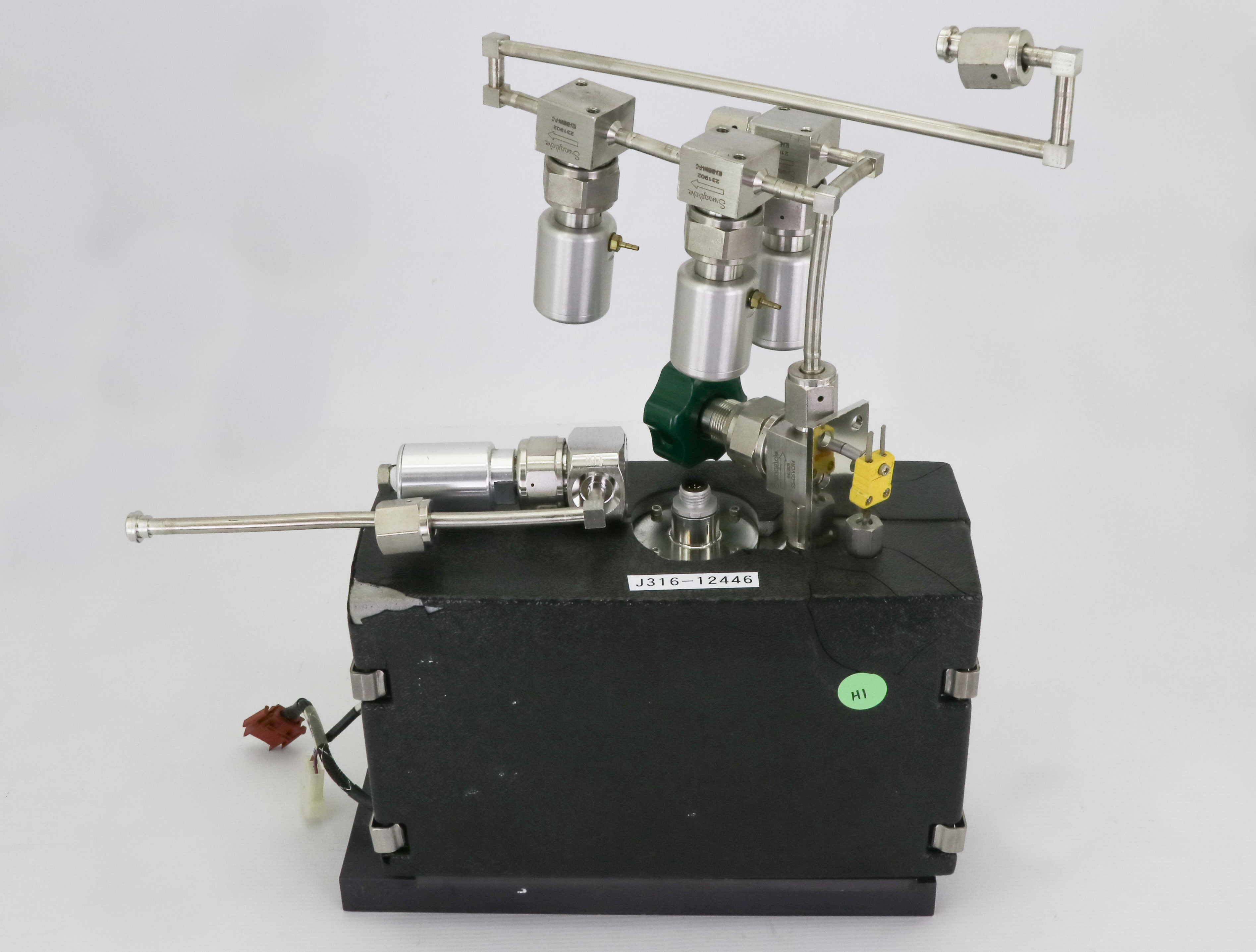 12446 APPLIED MATERIALS AMPULE CHAMBER ASSY 0010-09222