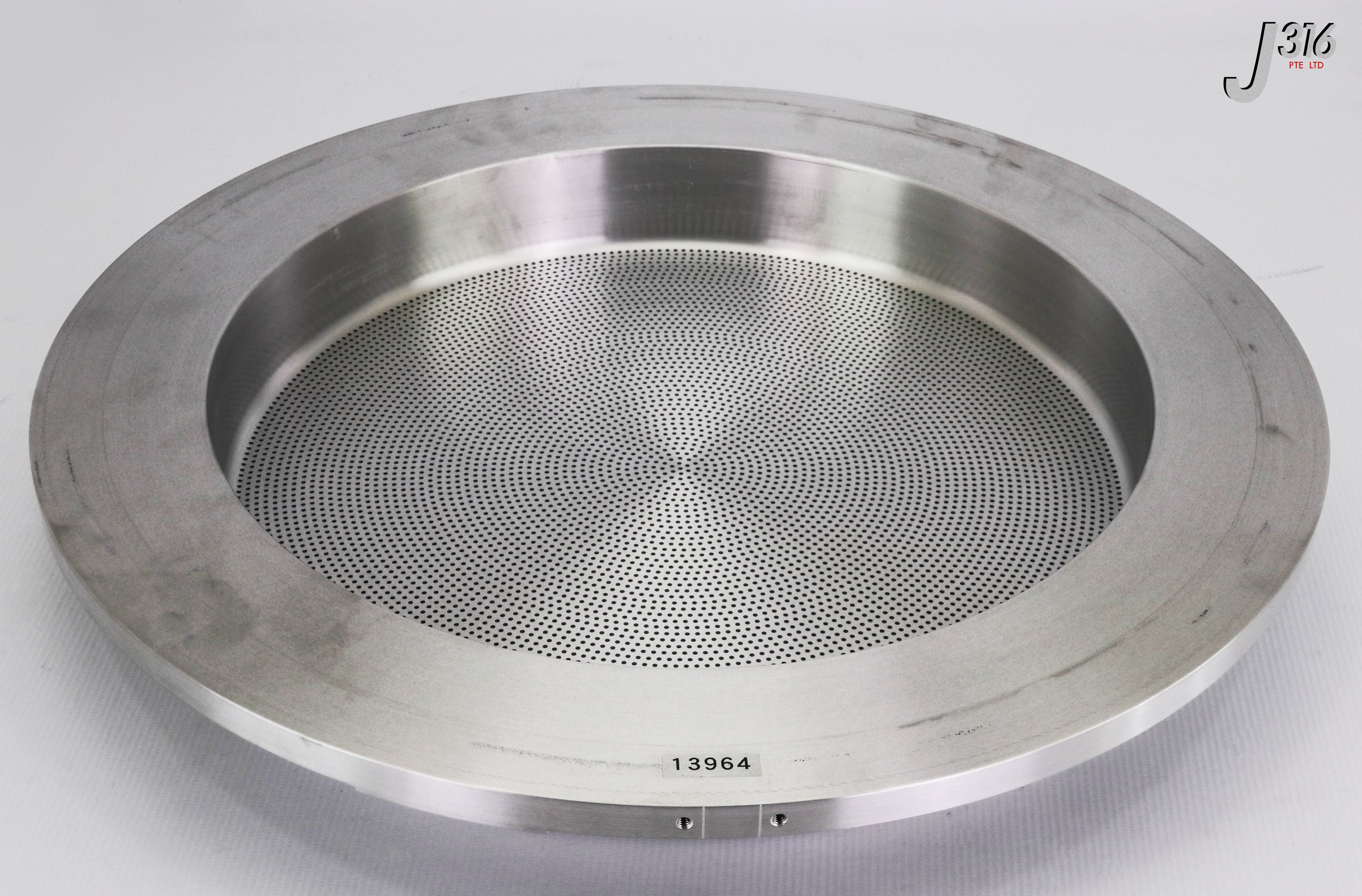 13964 APPLIED MATERIALS FACEPLATE 26MIL CENTERHOLE RF CAP 300MM SACVD 0041-13895