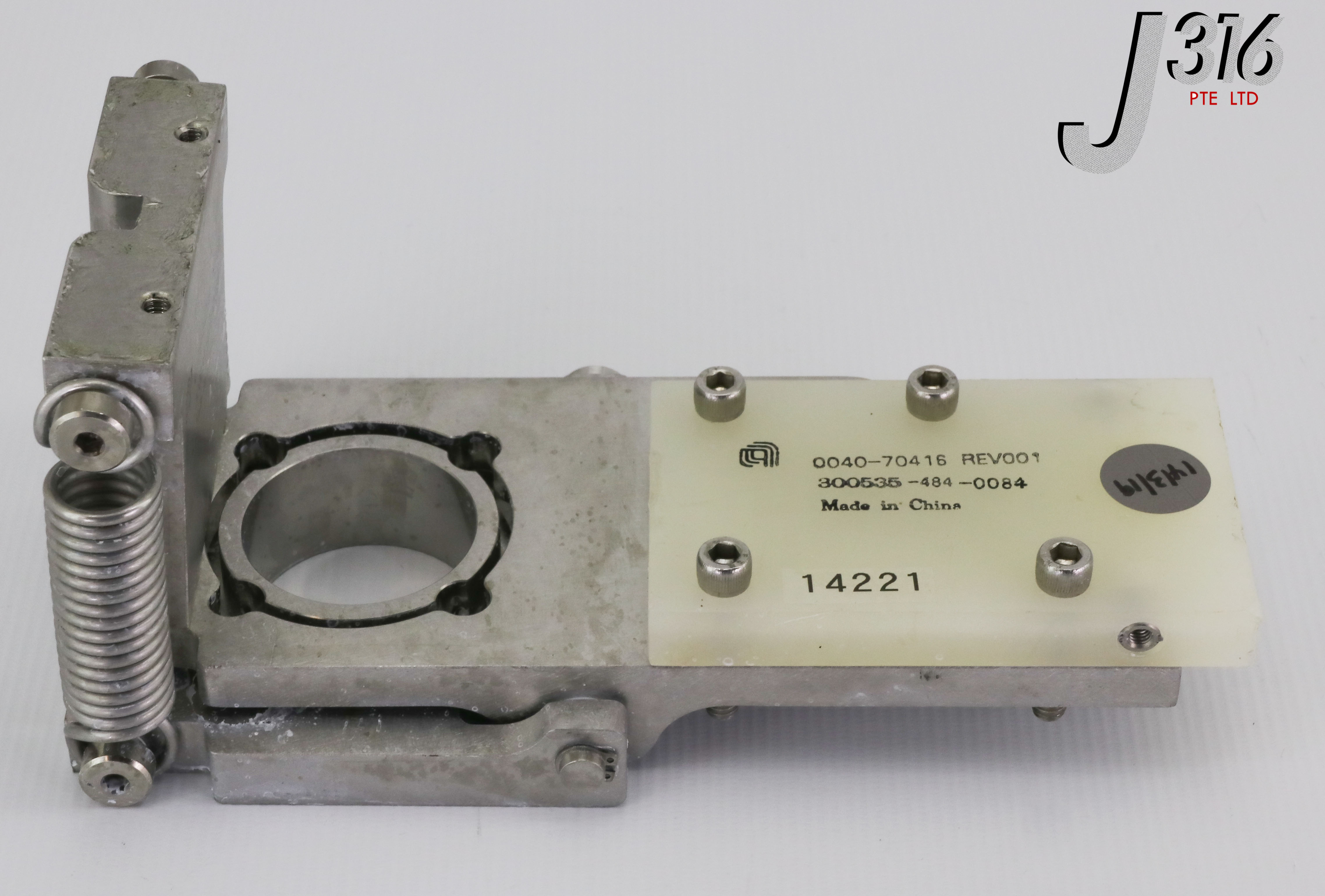 14221 APPLIED MATERIALS ASSY, MOUNTING BLOCK,EXTENSION SPRINGS,300MM W/0040-70416 & 0020-24079 0020-24096