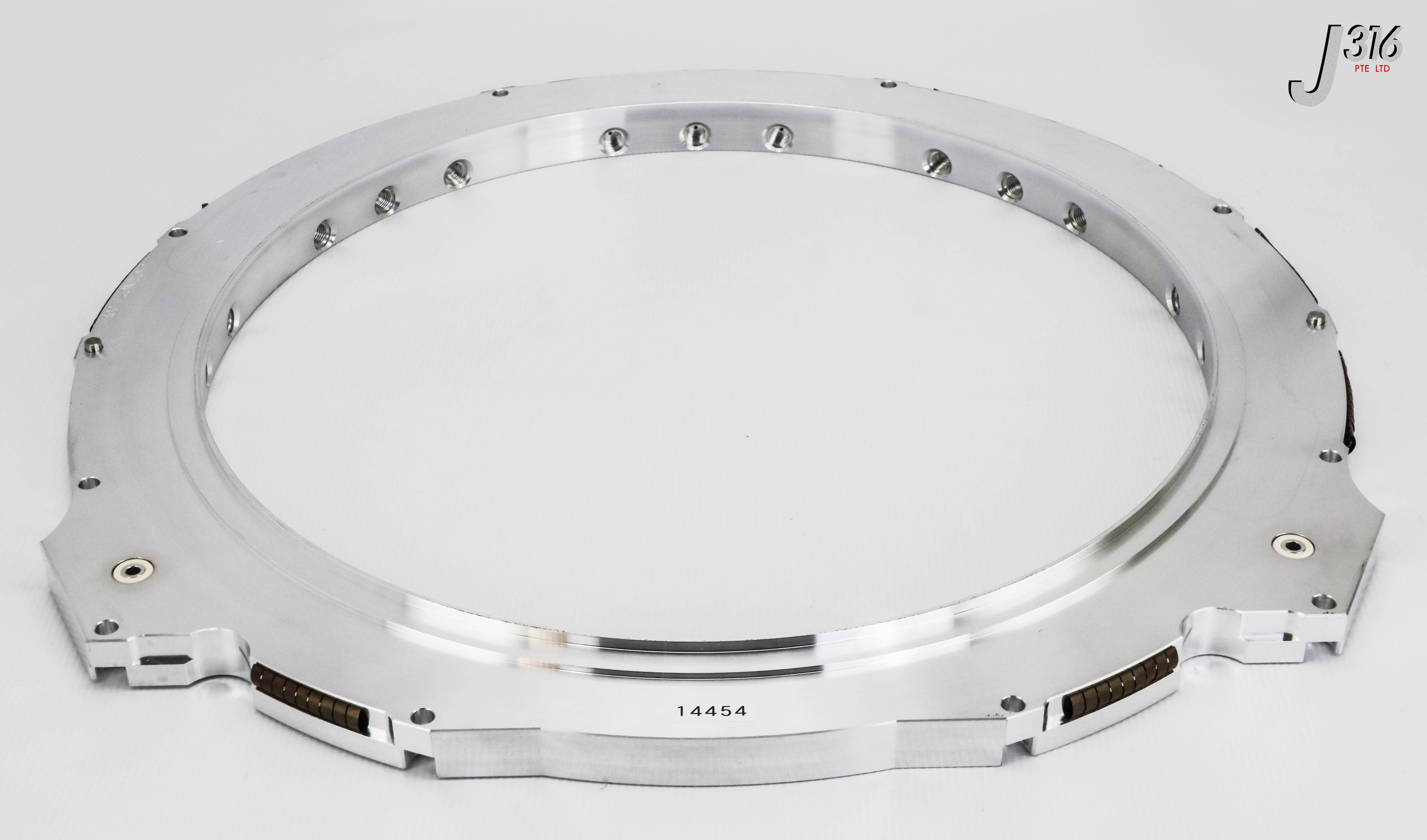 14454 APPLIED MATERIALS RING, SYM. GAS DIST. 24 PORTS, ULTIMA 0040-04650