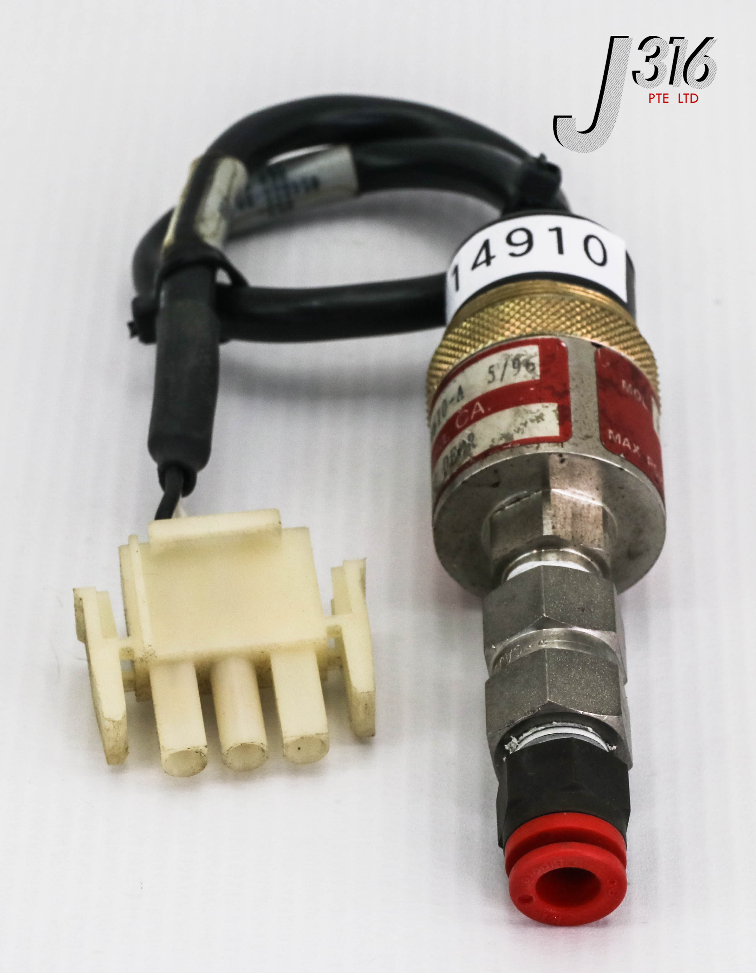 14910 WASCO VACUUM SWITCH, 70TORR 1A, 115 VAC 125PSIG  P110-51W3A/7362