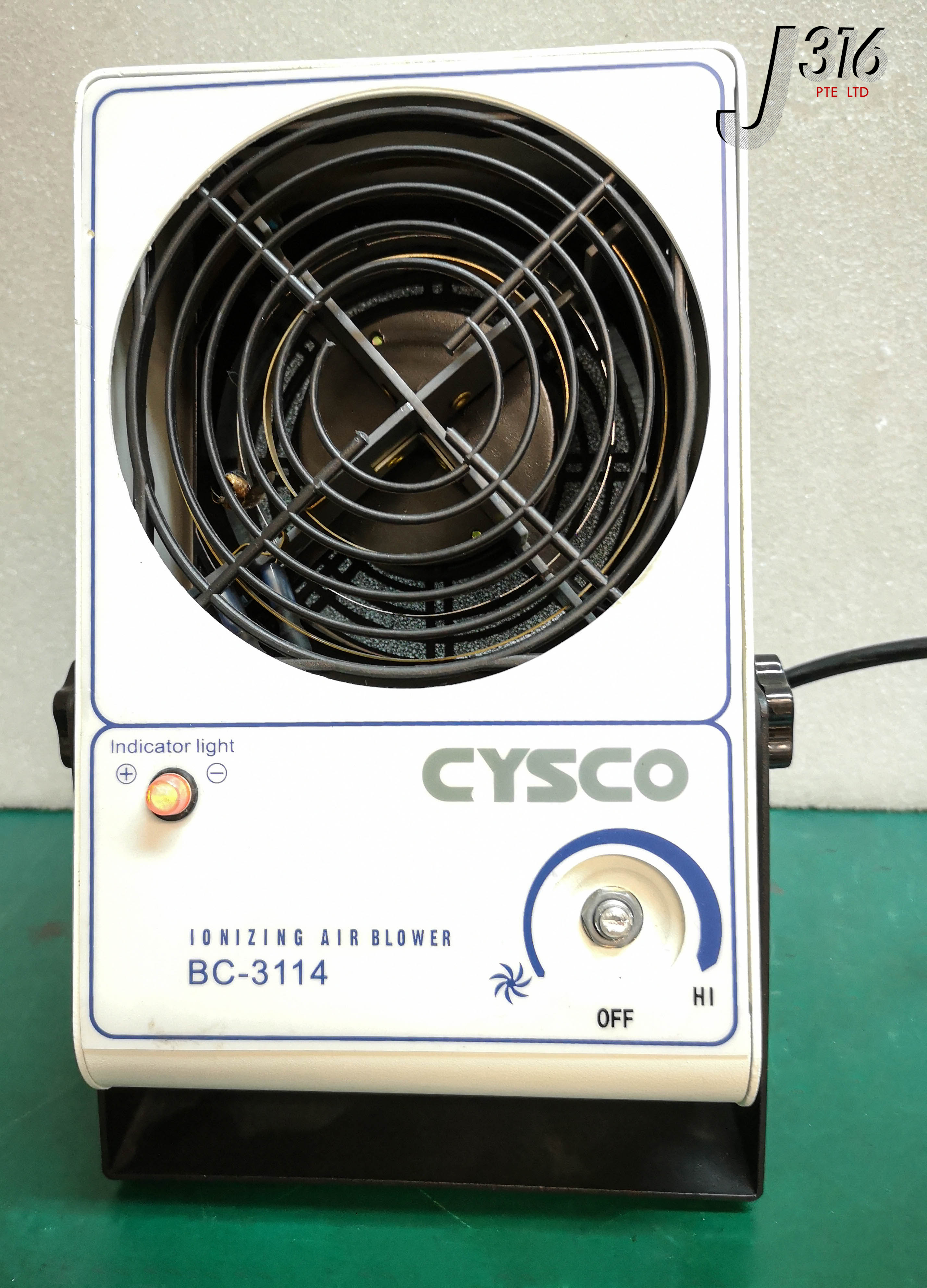 15208 CYSCO IONIZING AIR BLOWER, 230V BC-3114