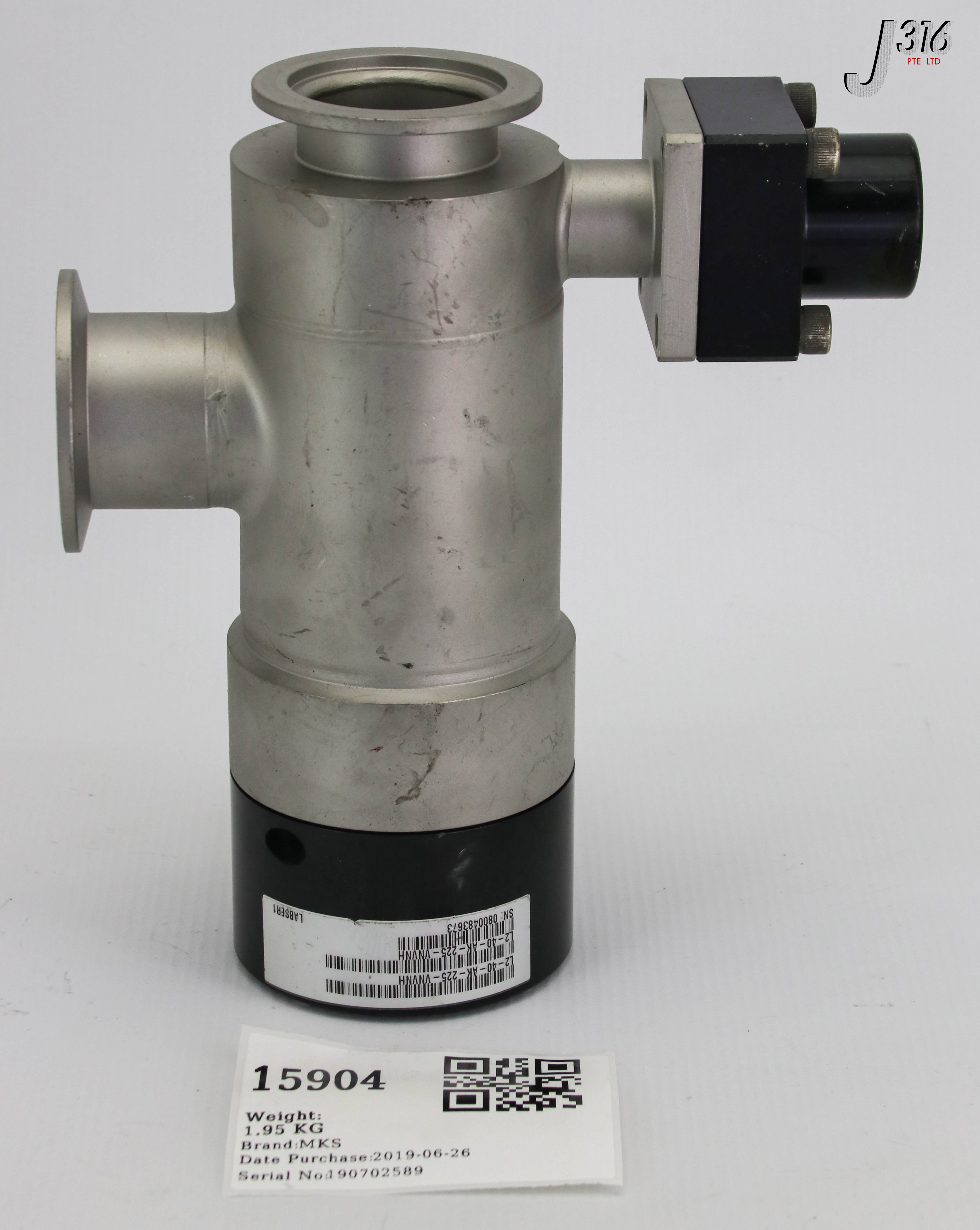 15904 MKS HV PNEUMATIC VACUUM ANGLED VALVE, FLANGE KF40 L2-40-AK-225-VNVNH
