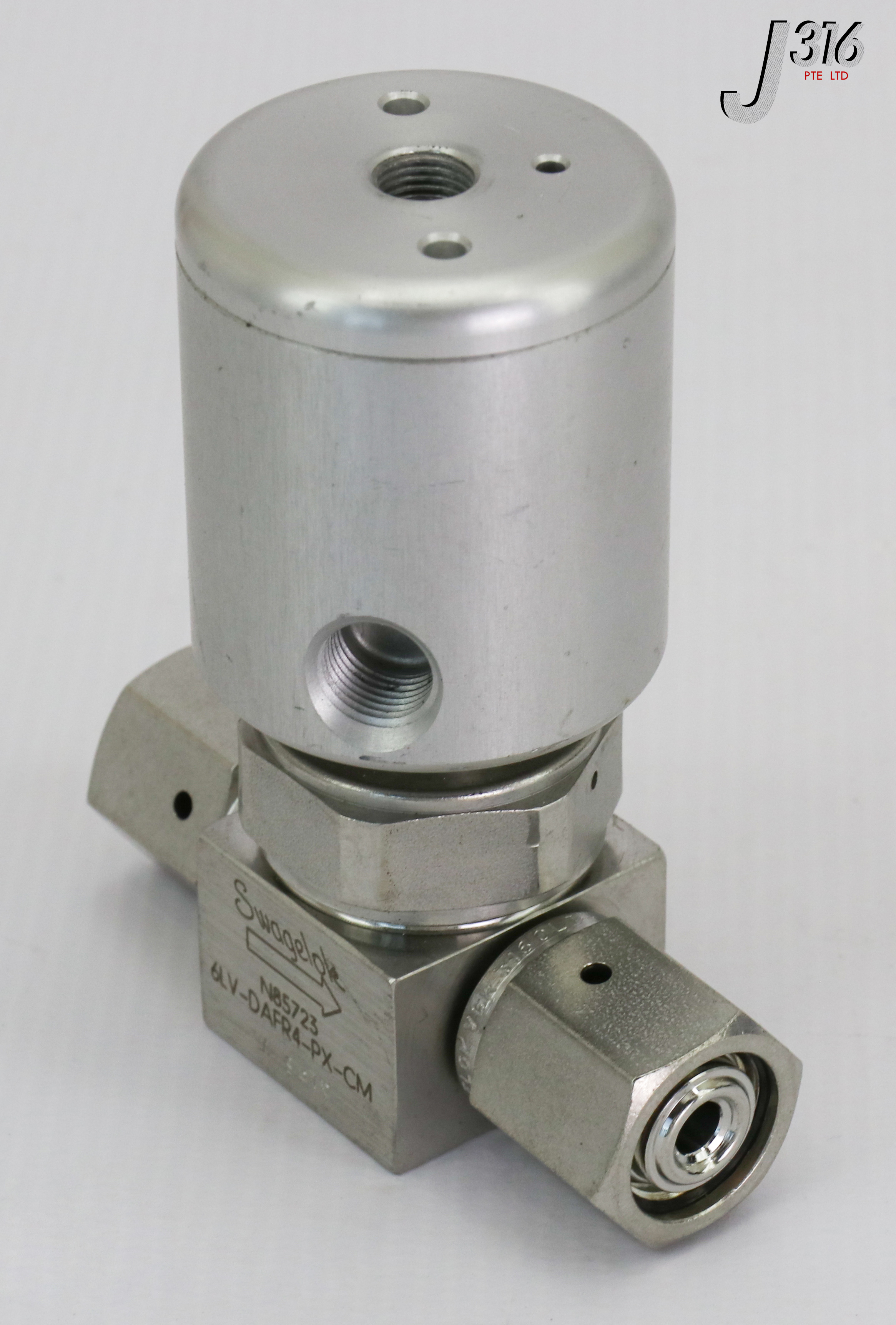 16533 SWAGELOK DIAPHRAGM VALVE 1/4″ FVCR 6LV-DAFR4-PX-CM – J316Gallery