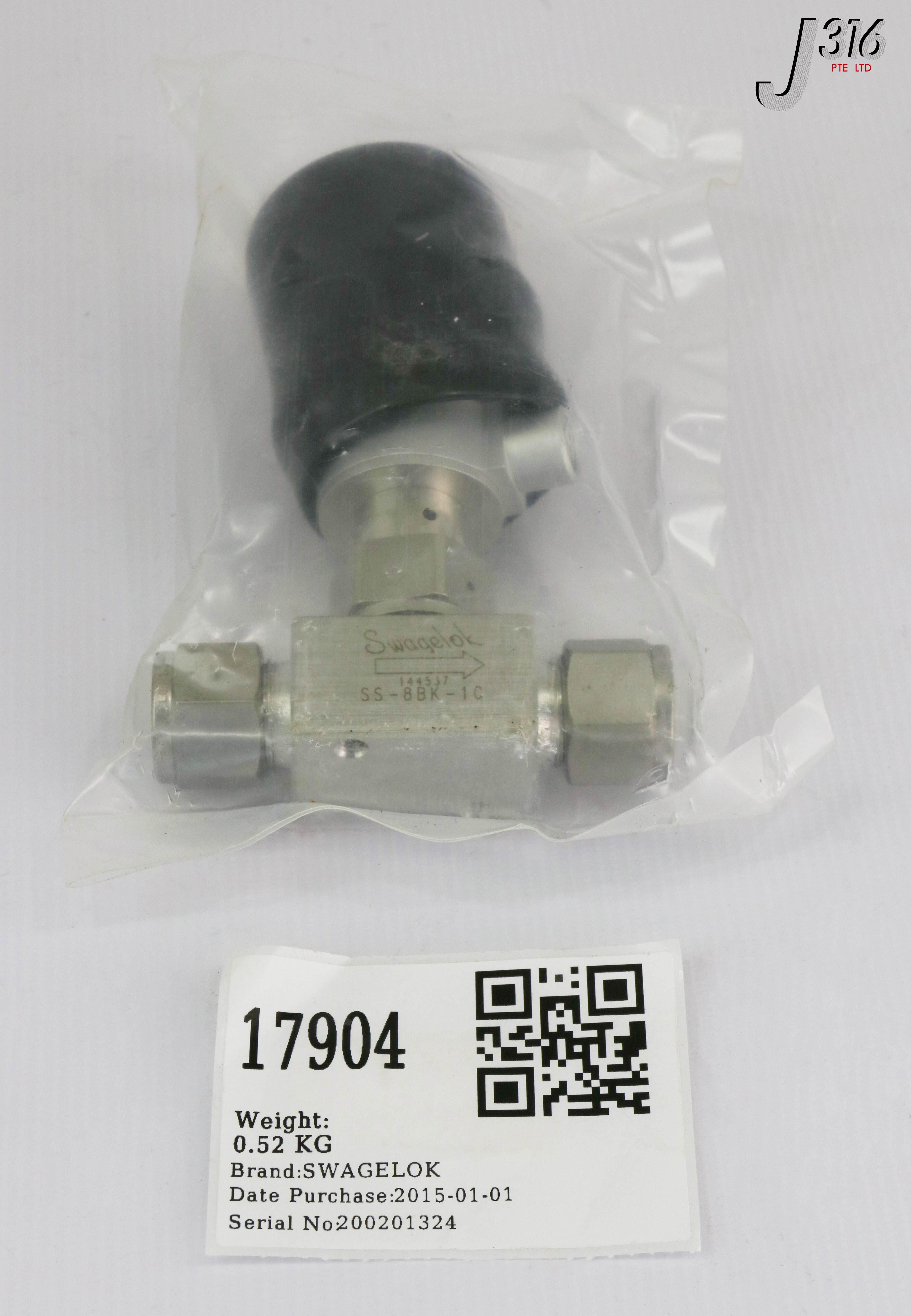 17904 SWAGELOK BELLOWS SEALED VALVE, GASKETED, PCTFE STEM TIP, 1/2 IN. SWAGELOK TUBE FITTING, NC ACTUATOR (NEW) SS-8BK-1C