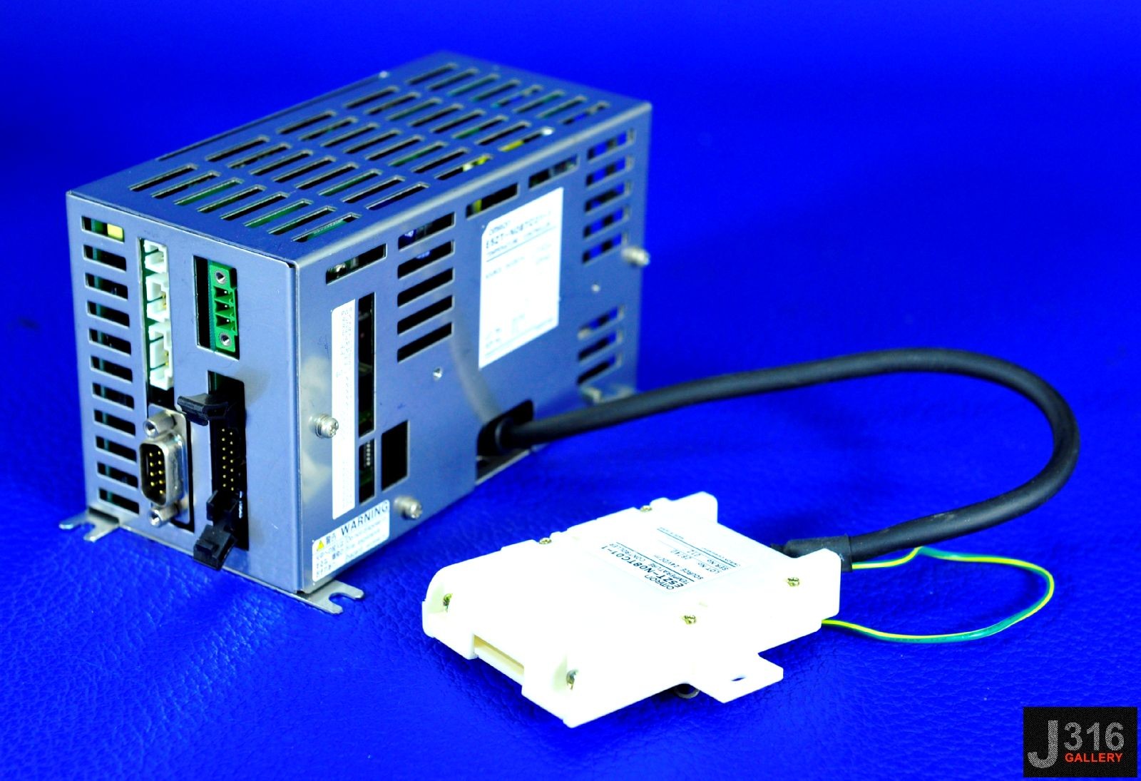 2106 OMRON TEMPERATURE CONTROLLER E5ZT-N08TC01-1