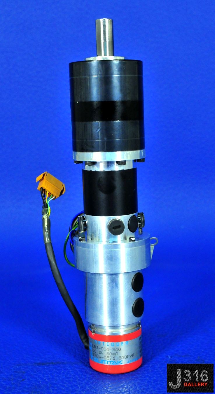 2812 HARMONIC DRIVE HI-T DRIVE SERVO ACTUATOR W/ OPTCODER, LBJ-004-500 RH-14-2702-BE050A0-SP