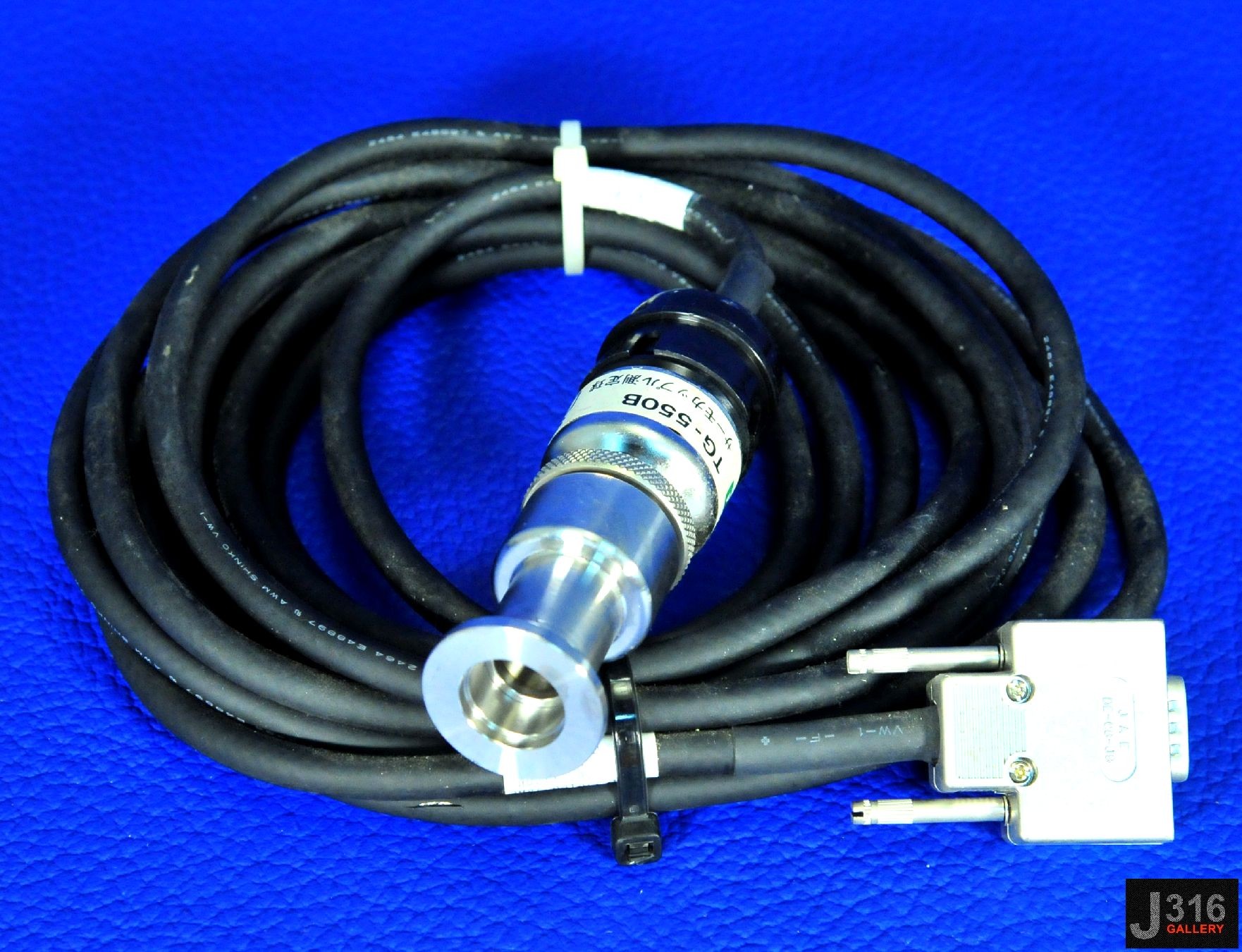 2984 ANELVA THERMOCOUPLE GAUGE WITH CABLE TG-550B