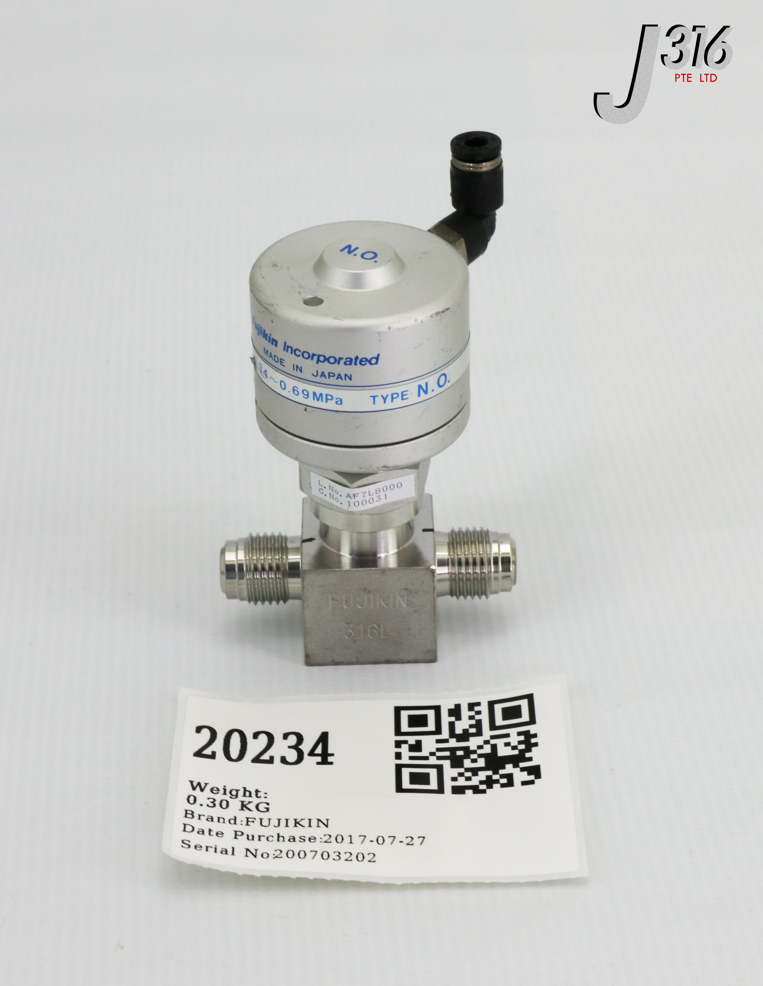 20234 FUJIKIN DIAPHRAGM VALVE, TYPE N.O., O.P. 0.34~0.69MPA, 1/4" MALE FITTING 100031