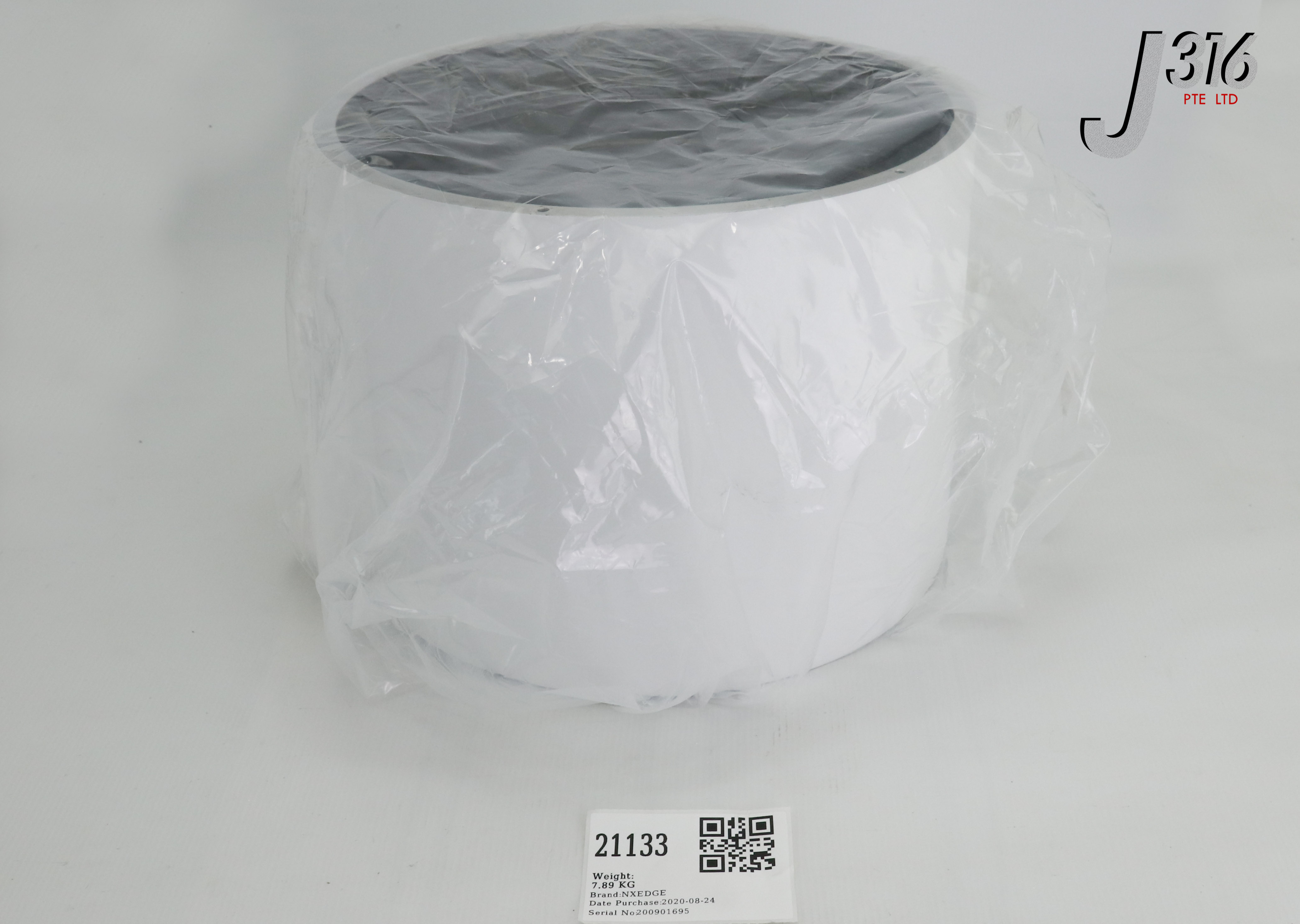 21133 NXEDGE BASE INSULATOR, Y2O3 COATED, TELPOLY (REFURBISHED) 030-001140