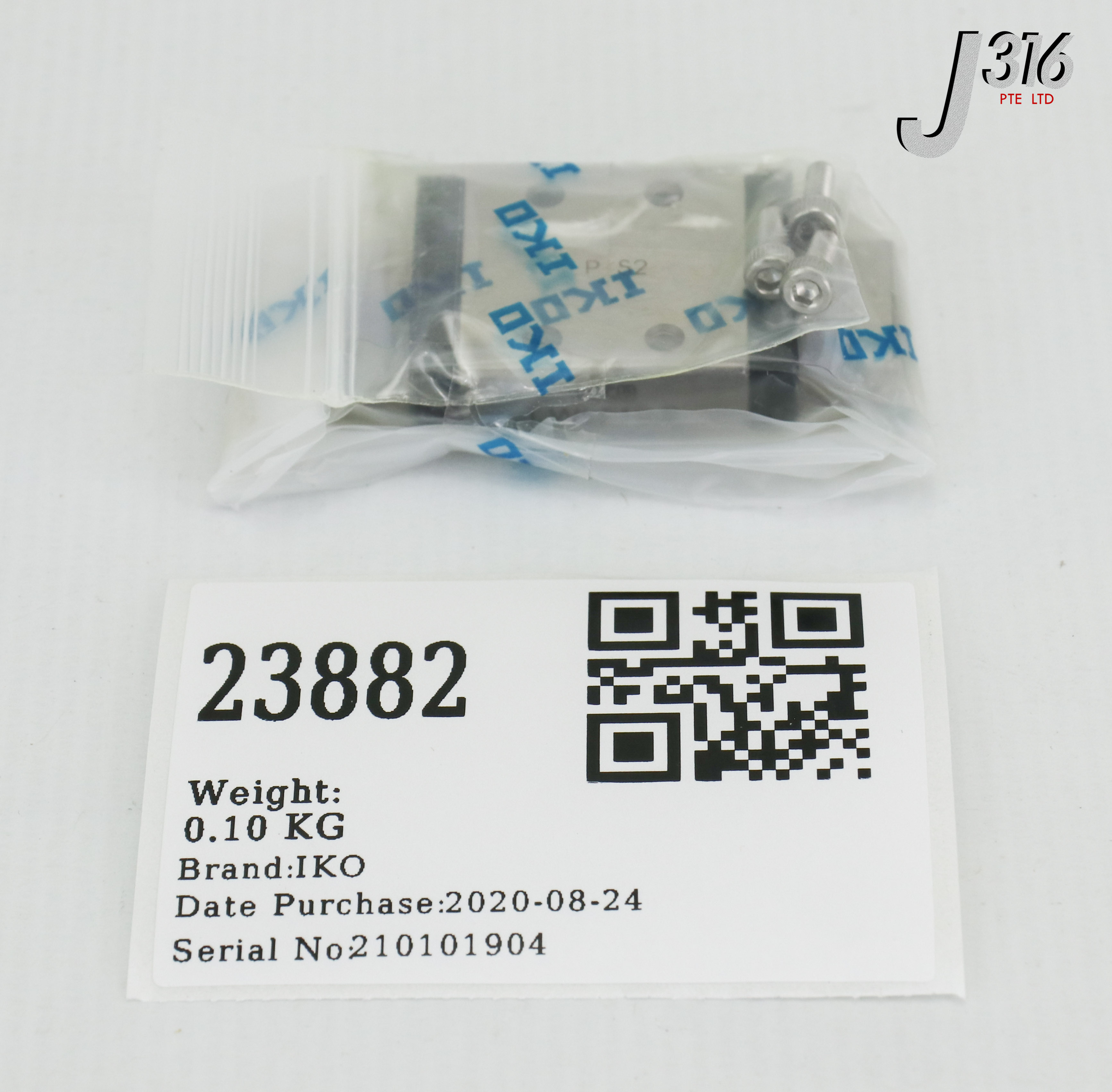 23882 IKO MINIATURE LINEAR WAY SERIES LINEAR BUSHING BEARING (NEW) LWLF18 B