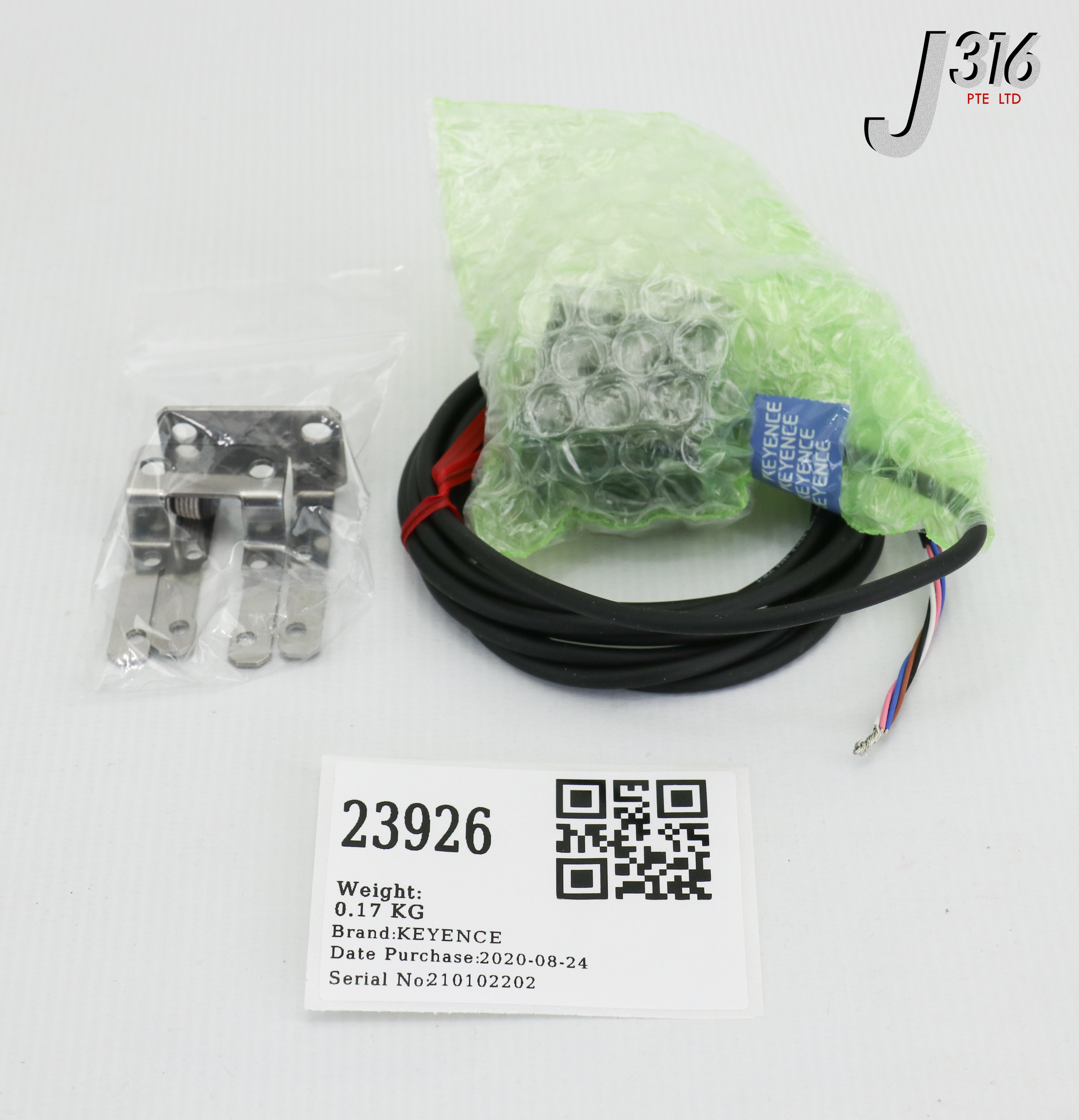 23926 KEYENCE DIGITAL PRESSURE SENSOR (NEW) AP-31K