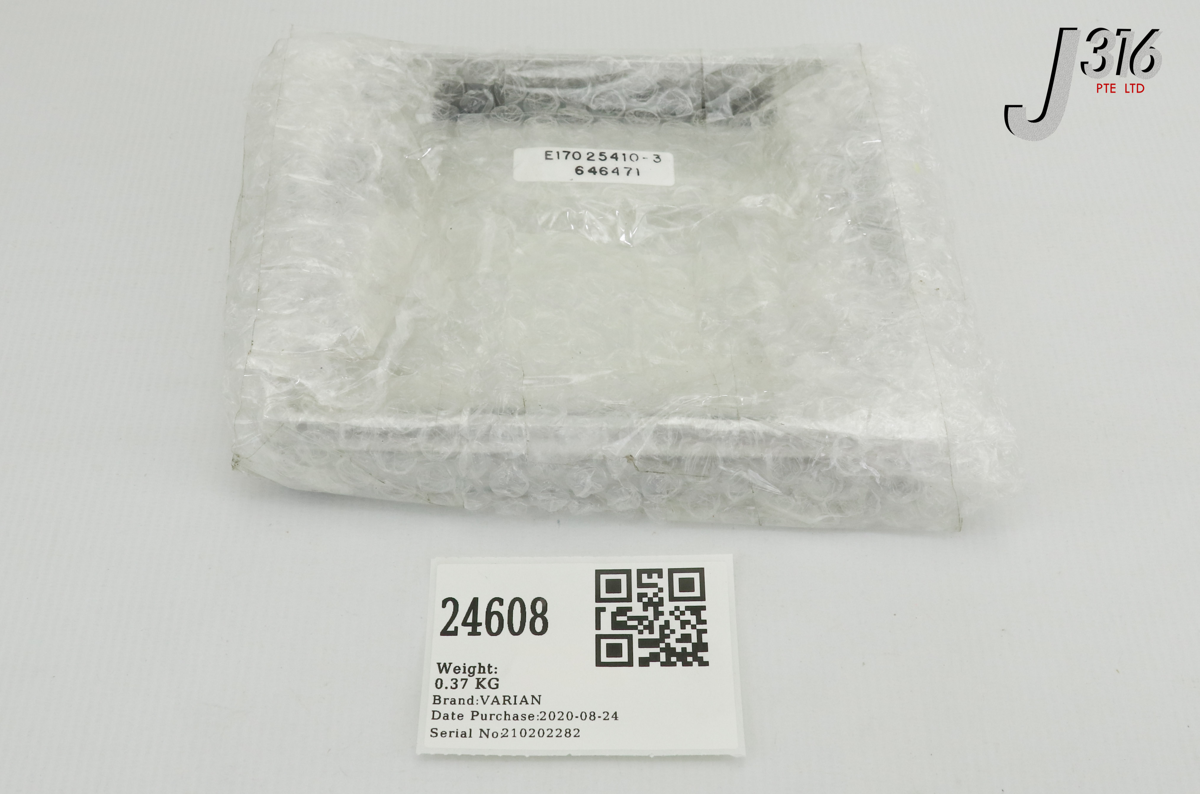 24608 VARIAN WINDOW, CLAMP (NEW) E17025410