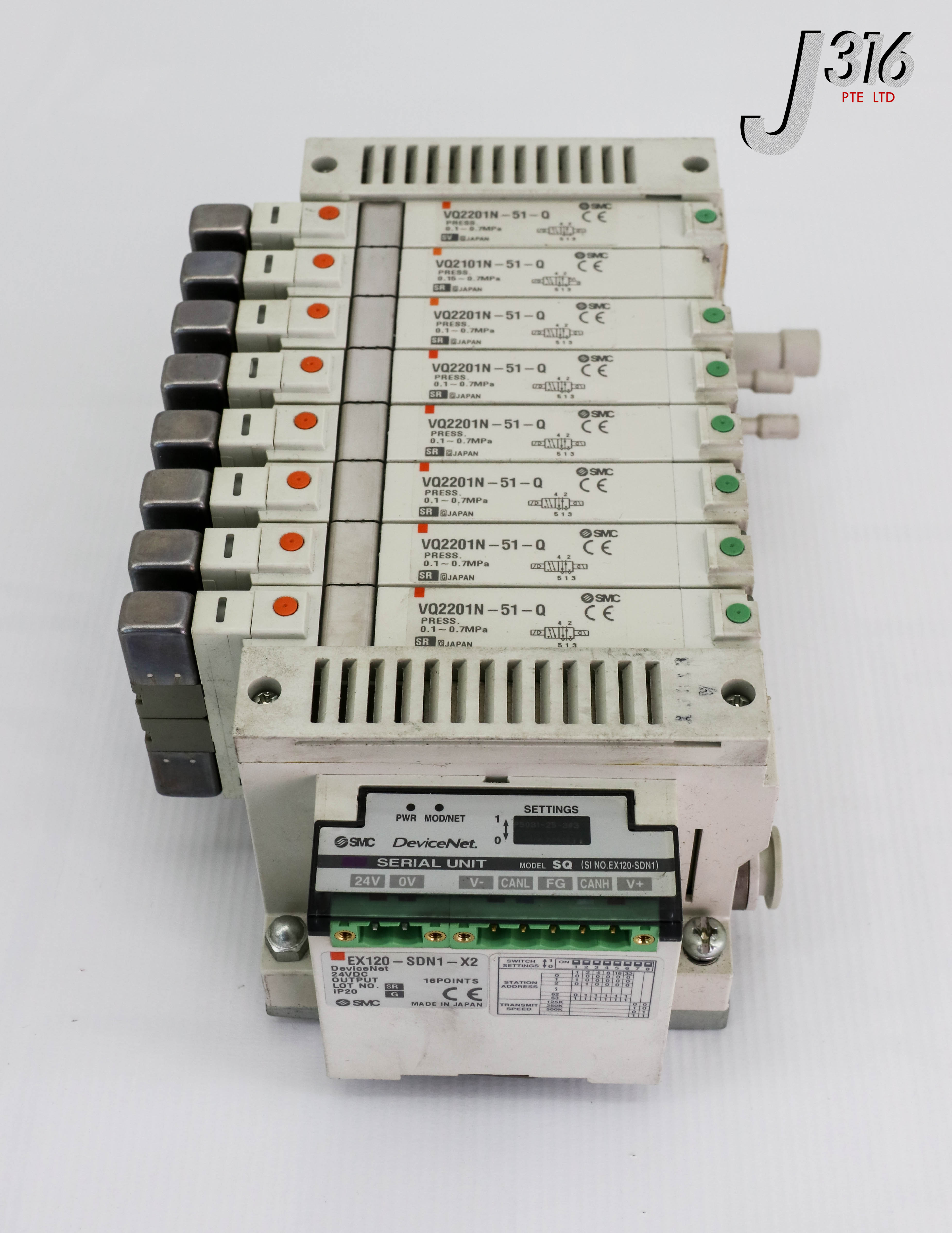 25540 SMC 8 SLOT SOLENOID MANIFOLD W/ 1X VQ2101N-51-Q, 7X VQ2201N-51-Q EX120-SDN1-X2