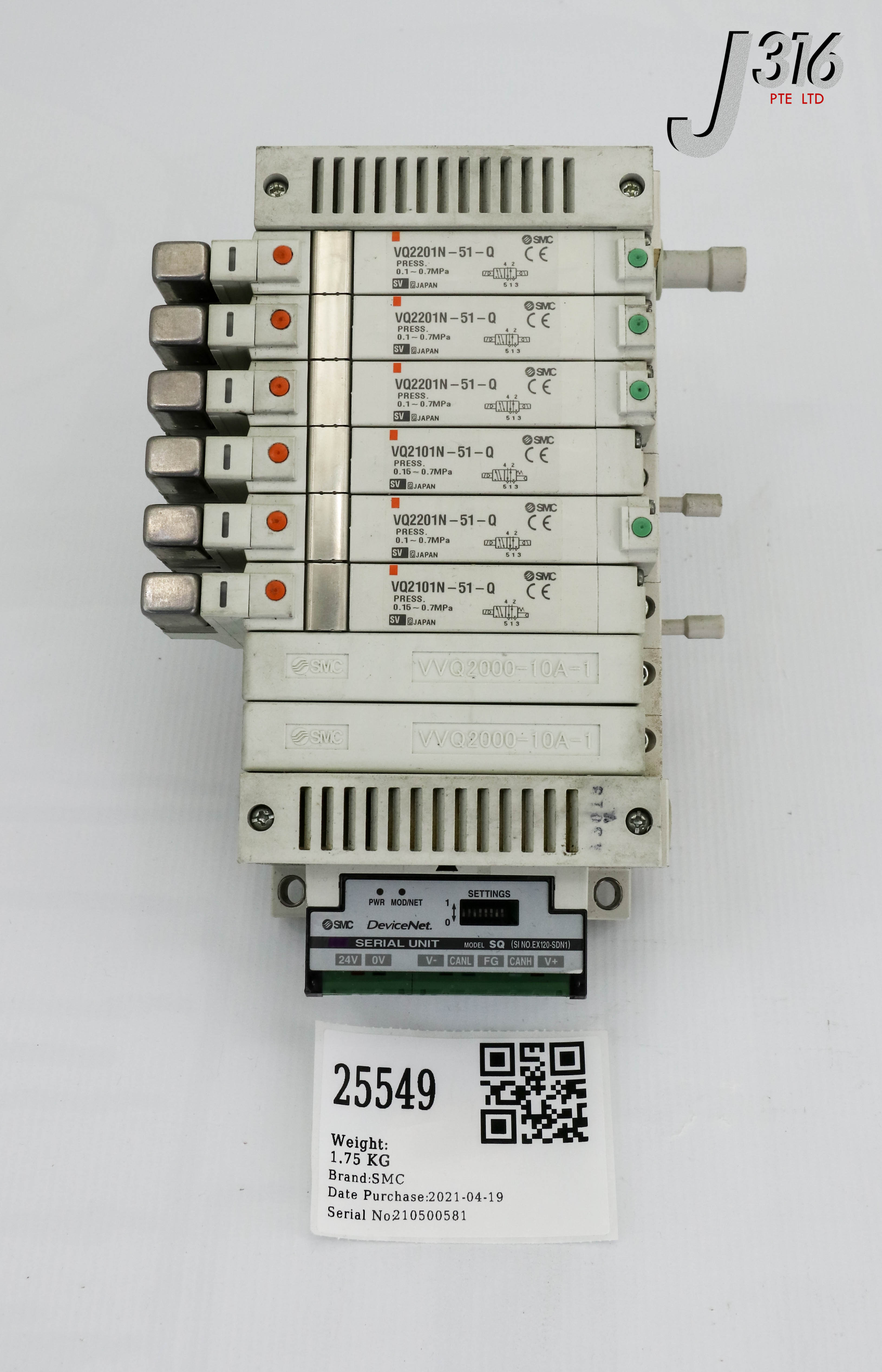 25549 SMC 8 SLOT SOLENOID MANIFOLD W/ 2X VQ2101N-51-Q, 4X VQ2201N-51-Q EX120-SDN1-X2