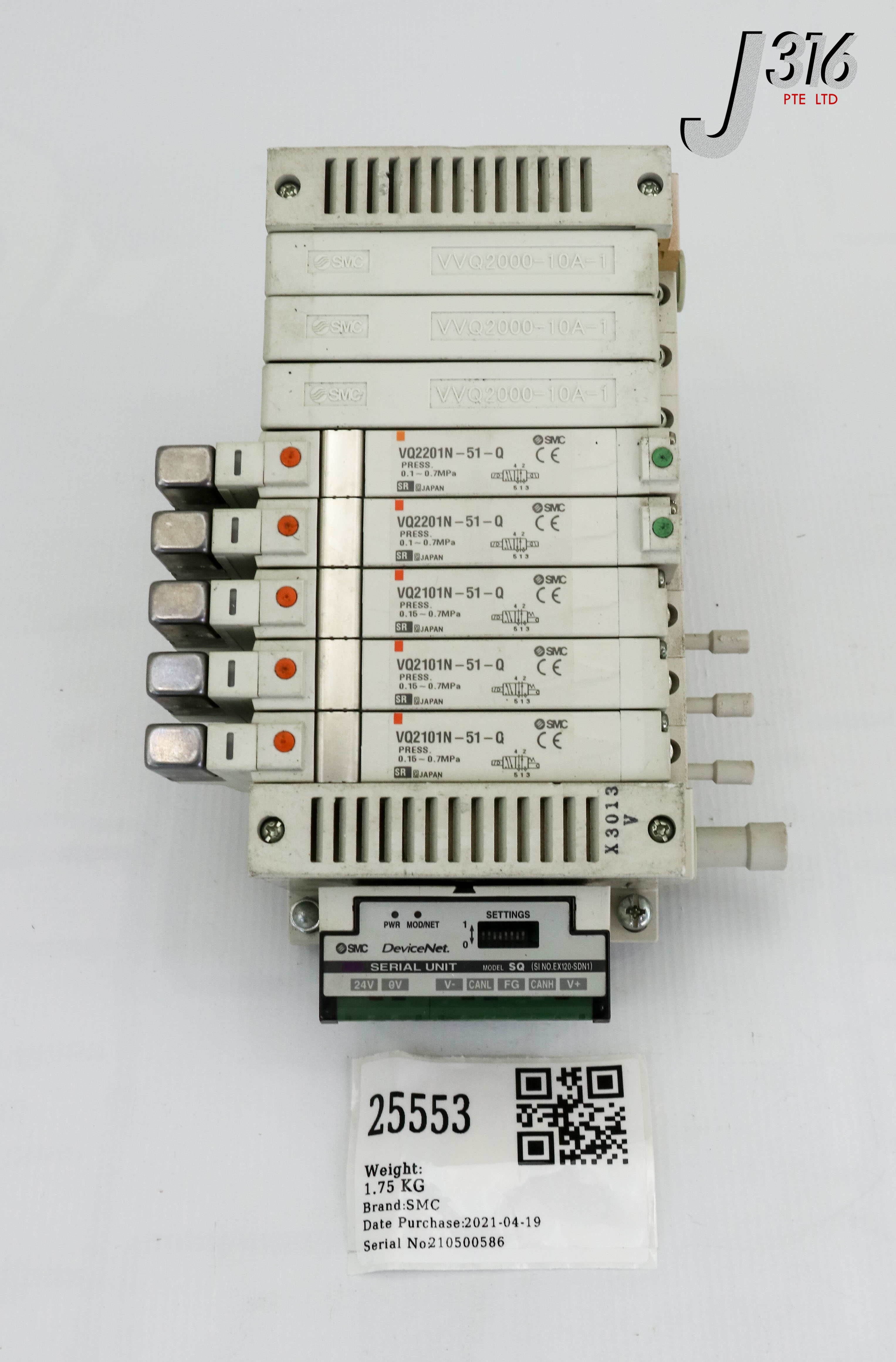 25553 SMC 8 SLOT SOLENOID MANIFOLD W/ 3X VQ2101N-51-Q, 2X VQ2201N-51-Q EX120-SDN1-X2