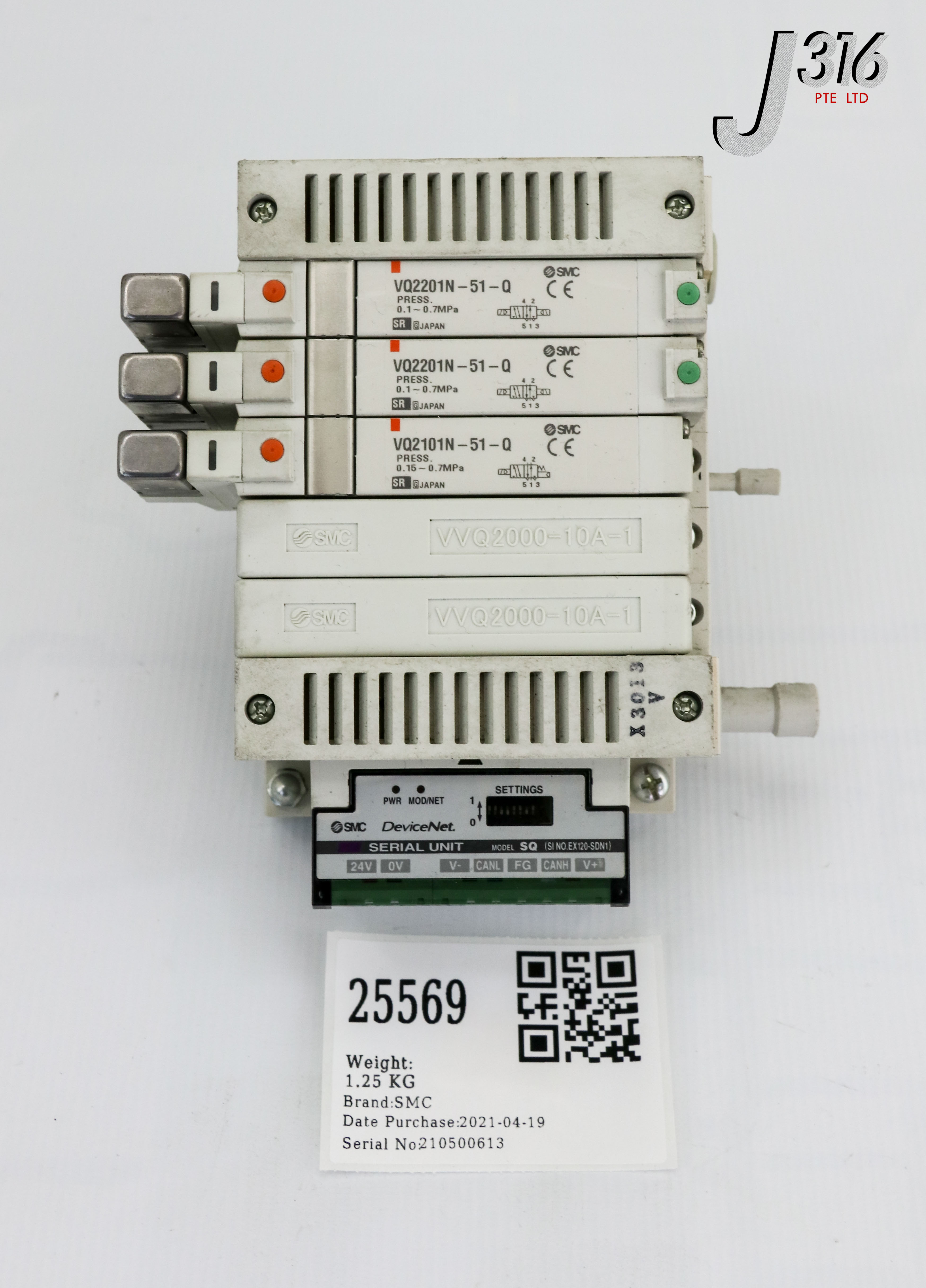25569 SMC 5 SLOT SOLENOID MANIFOLD W/ 1X VQ2101N-51-Q, 2X VQ2201N-51-Q EX120-SDN1-X2