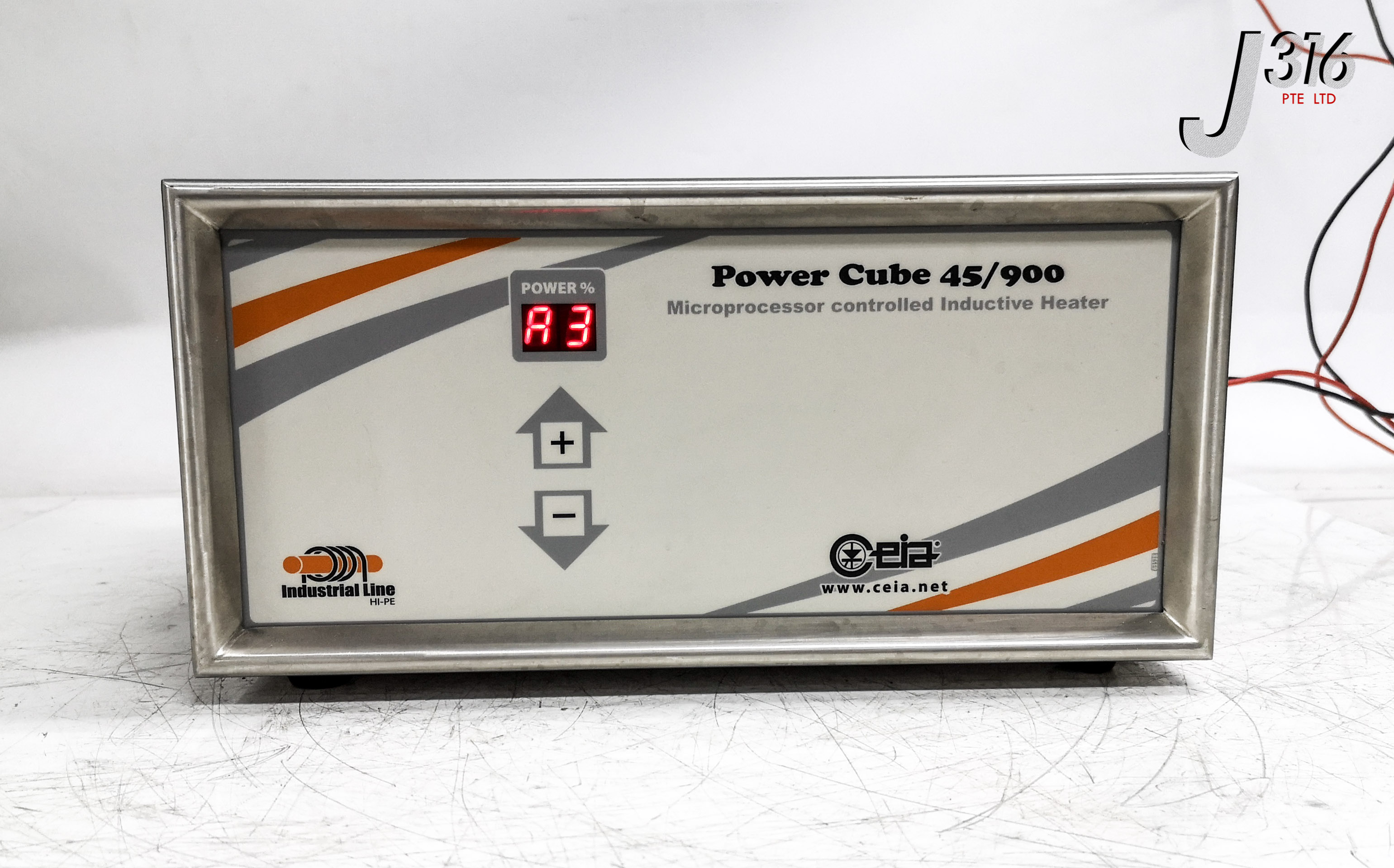 25597 CEIA POWER CUBE 45/900 MICROPROCESSOR CONTROLLED INDUCTIVE HEATER PW3-45/900