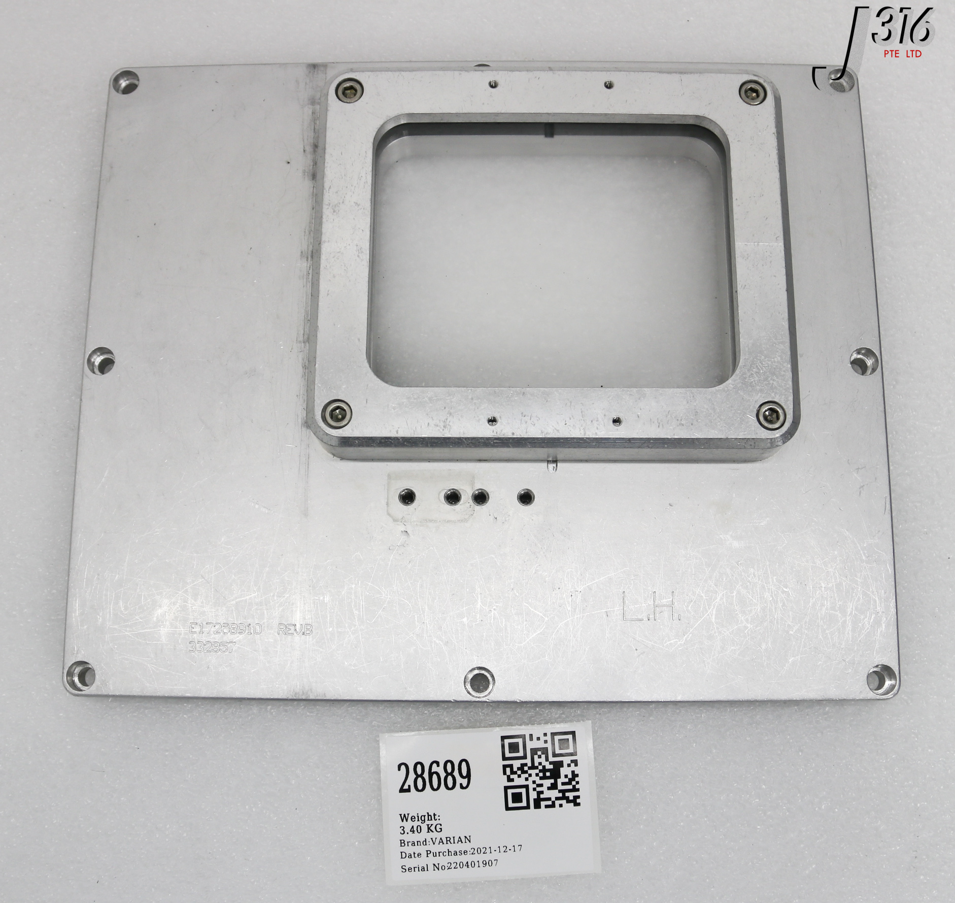 28689 VARIAN VIEWPORT ASSY, L.H., E17136671 E17268910