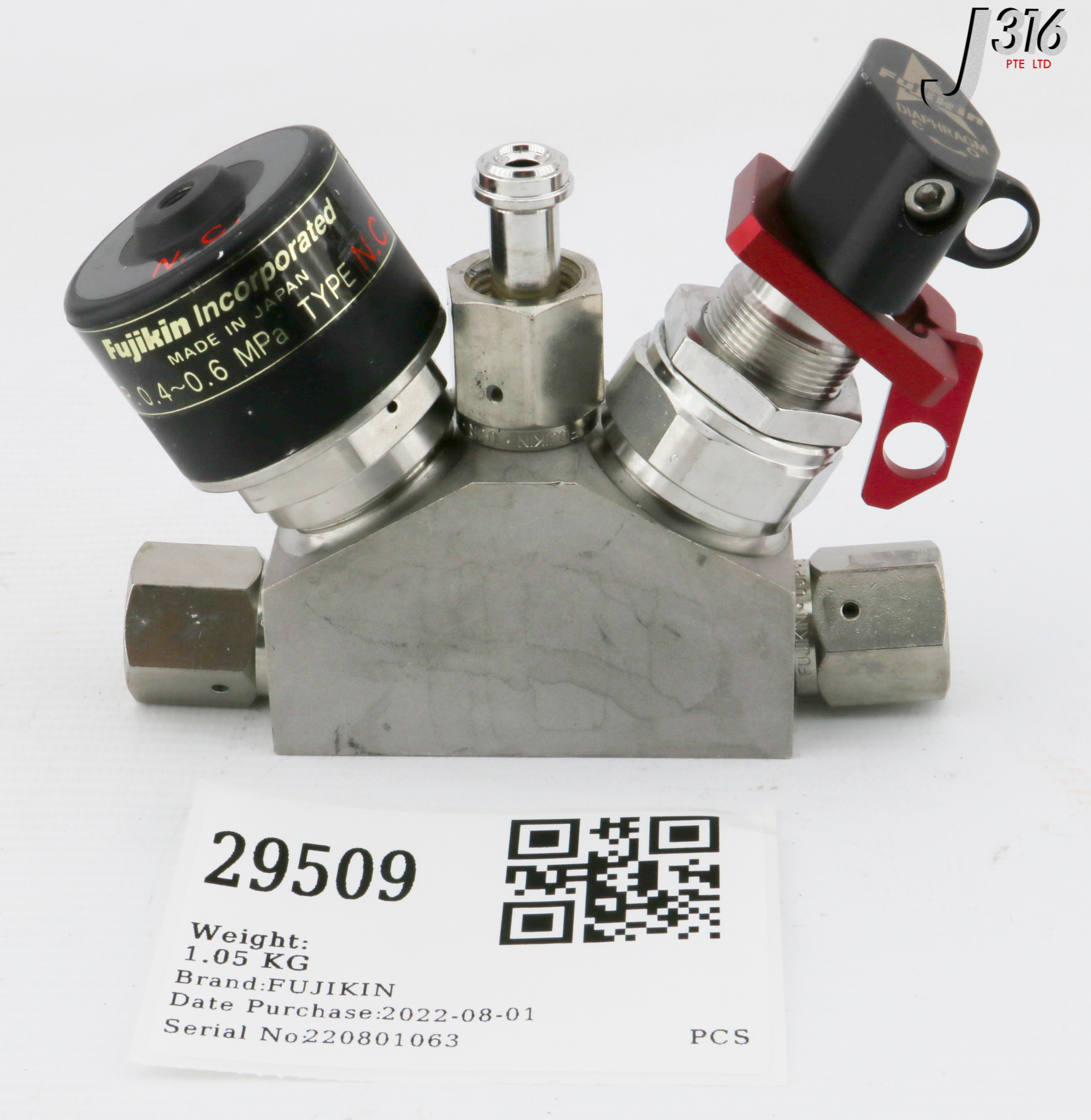 29509 FUJIKIN 3-WAY DIAPHRAGM VALVE, TYPE N.C., O.P. 0.4~0.6MPA 427568