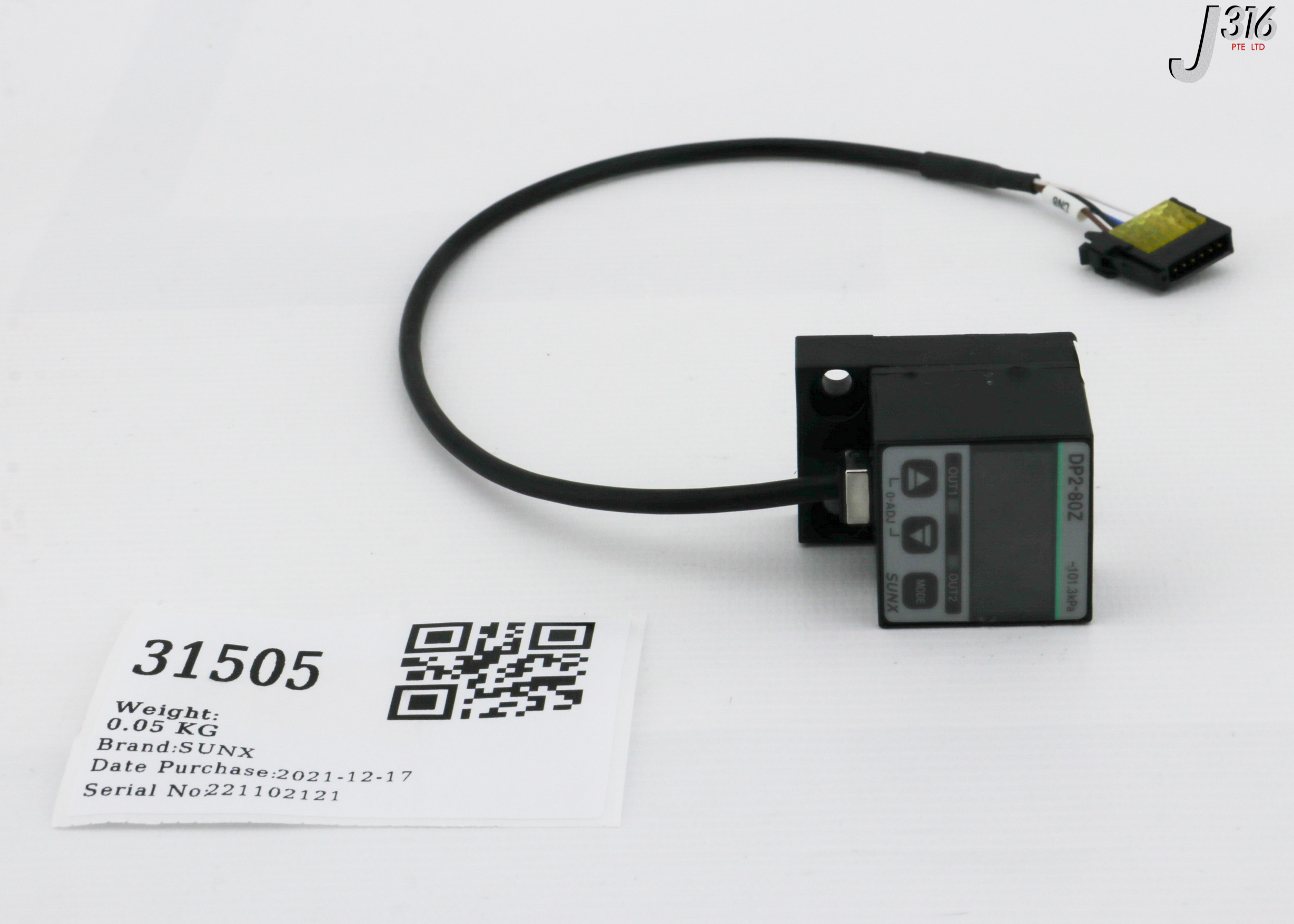 31505 SUNX PRESSURE SENSOR DP2-80Z