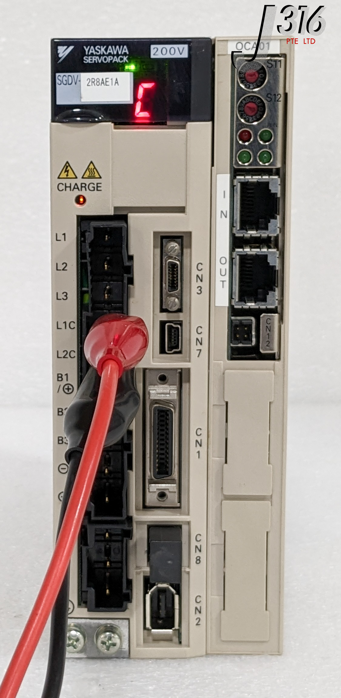 35007 YASKAWA SERVO DRIVE, SERVOPACK W/ OPTION MODULE SGDV-OCA01A SGDV-2R8AE1A