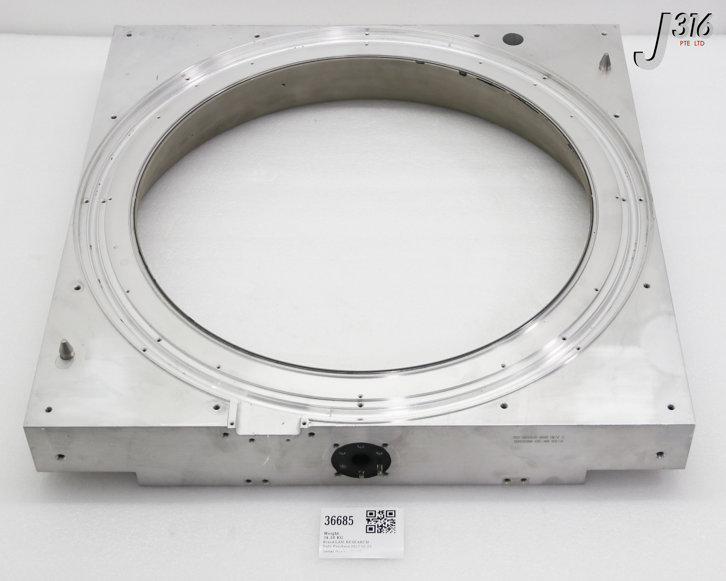 36685 LAM RESEARCH METAL ETCH PLD/LD GAS DIST 300MM W/ GRV HTR 715-801916-808