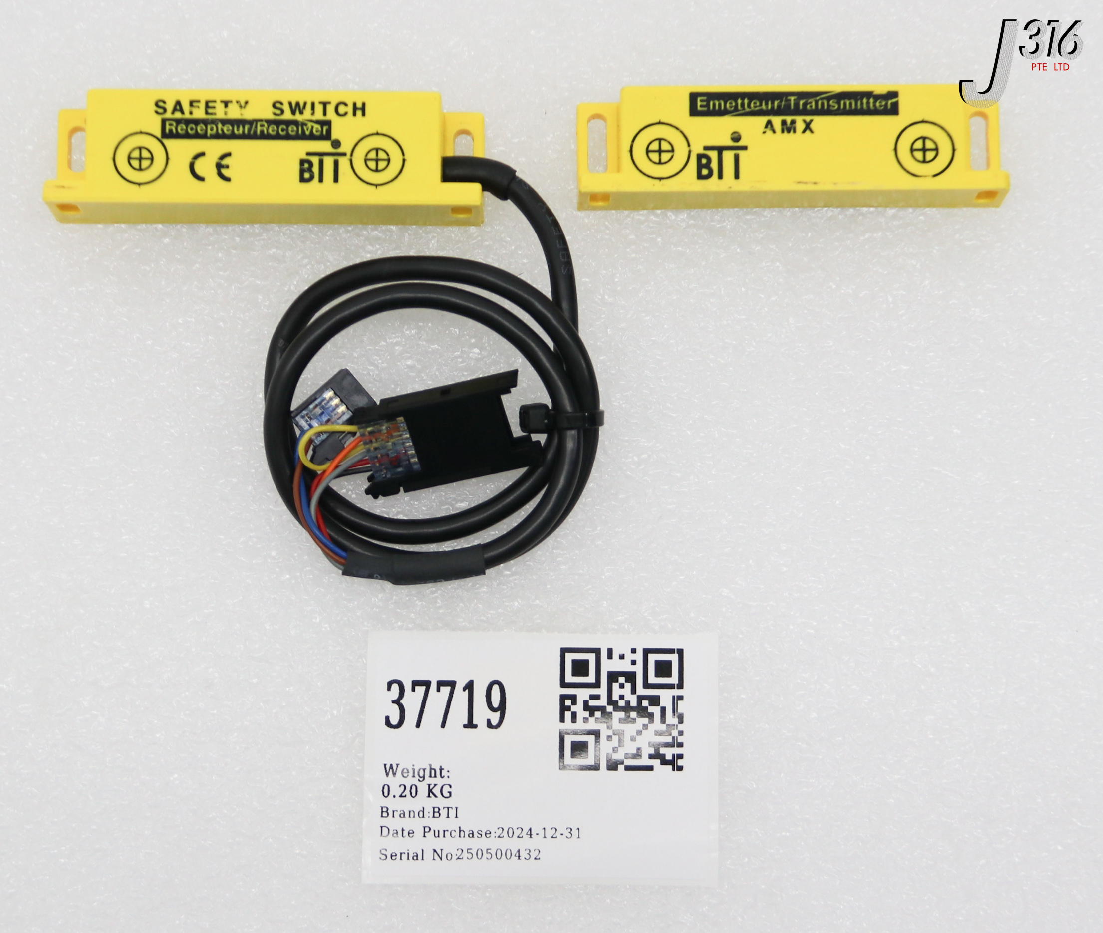 37719 BTI SAFETY SWITCH RECEIVER  W/ TRANSMITTER AMX AMX4