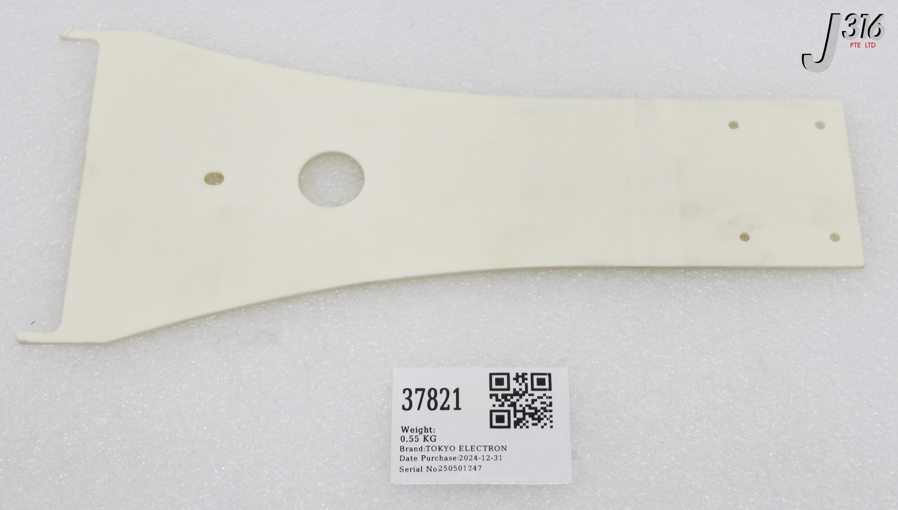 37821 TOKYO ELECTRON END EFFECTOR, 12" CERAMIC PINCETTE FORK 2980-092680-11