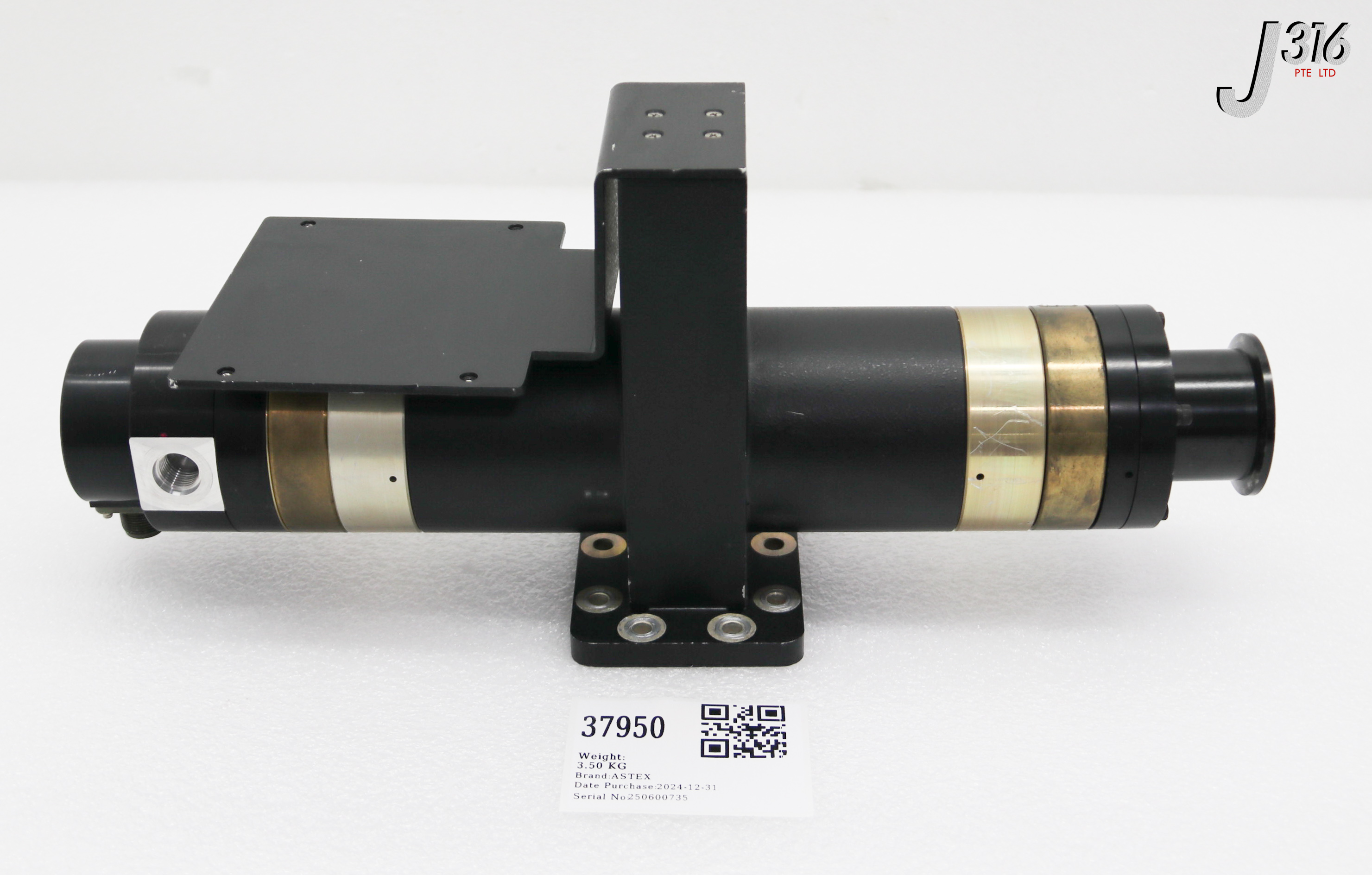 37950 ASTEX PLASMA SOURCE TUBE AX7610PSK-Q