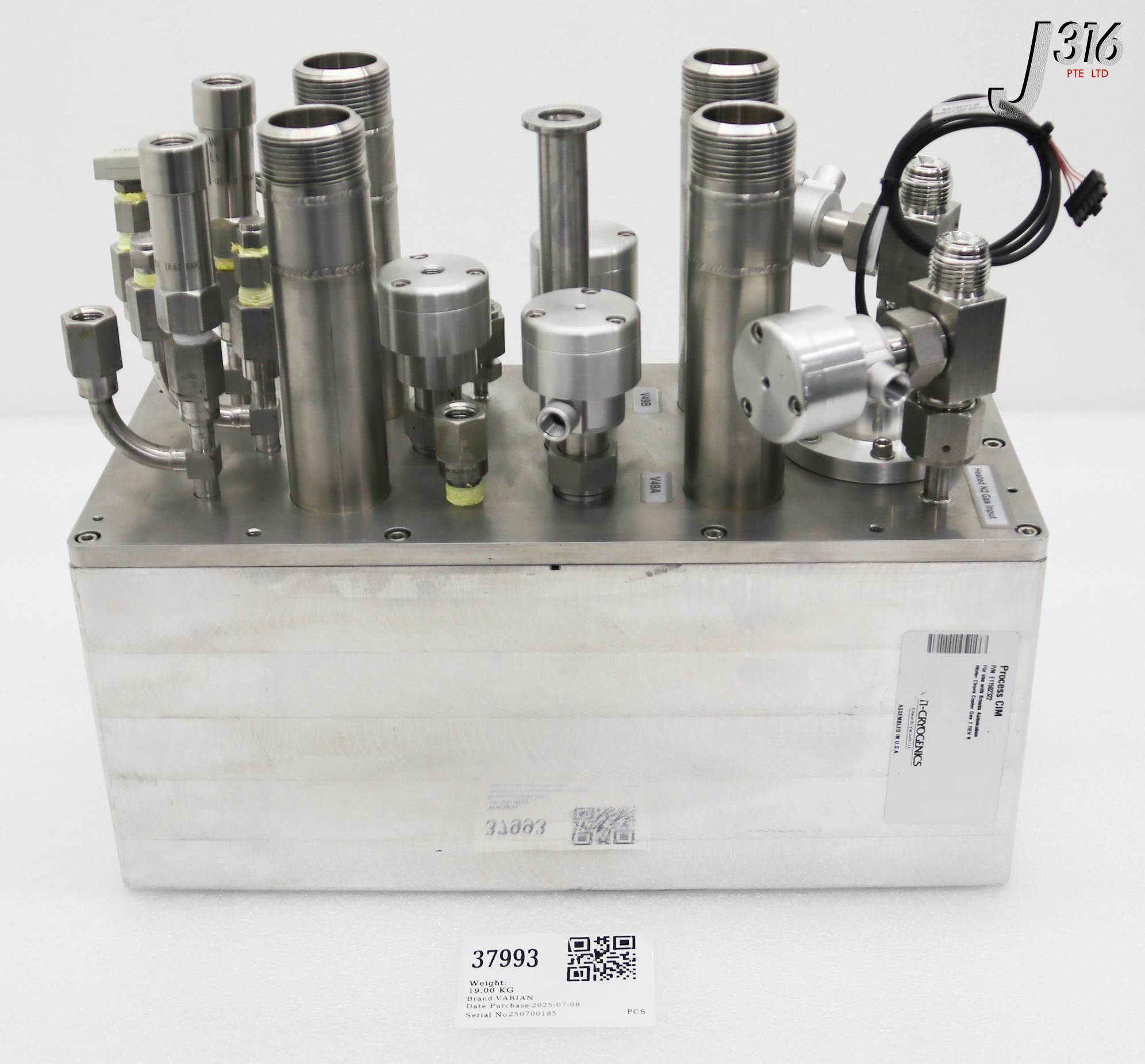 37993 CTI-CRYOGENICS VARIAN PROCESS CIM FOR BROOKS WAFER CHUCK COOLER GEN 2 E11502322