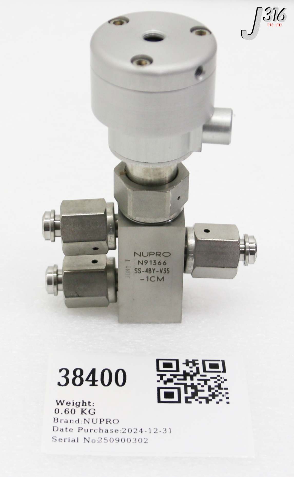 38400 NUPRO SWITCHING BELLOWS SEALED VALVE, ¼" FVCR SS-4BY-V35-1CM