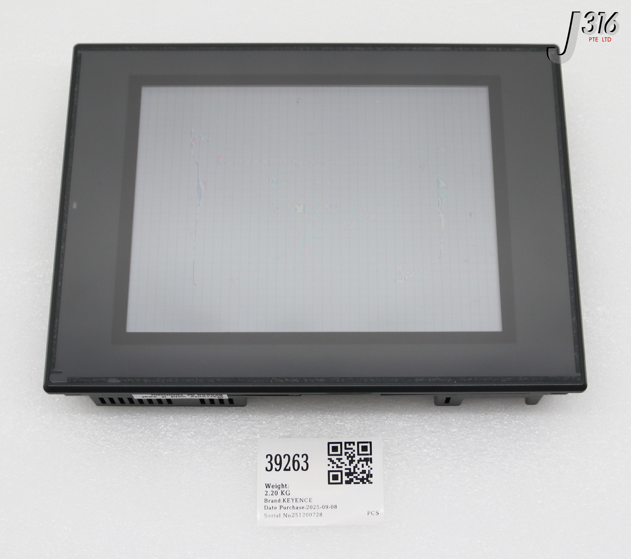 39263 KEYENCE HUGLE MAIN TOUCH PANEL (NEW) VT2-10TB