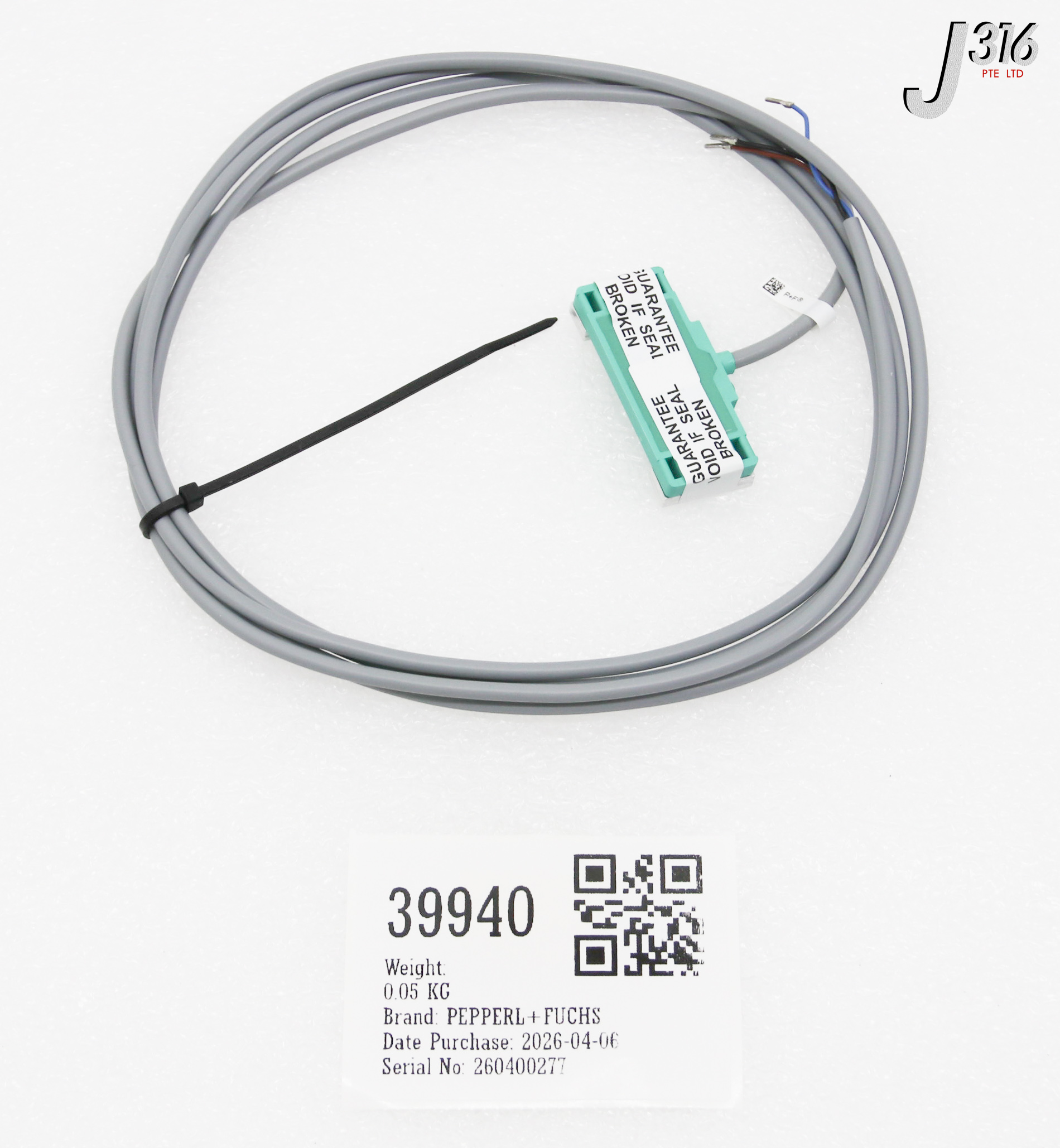 39940 PEPPERL+FUCHS CAPACITIVE SENSOR, 051979 (NEW) CBN10-F46-E2