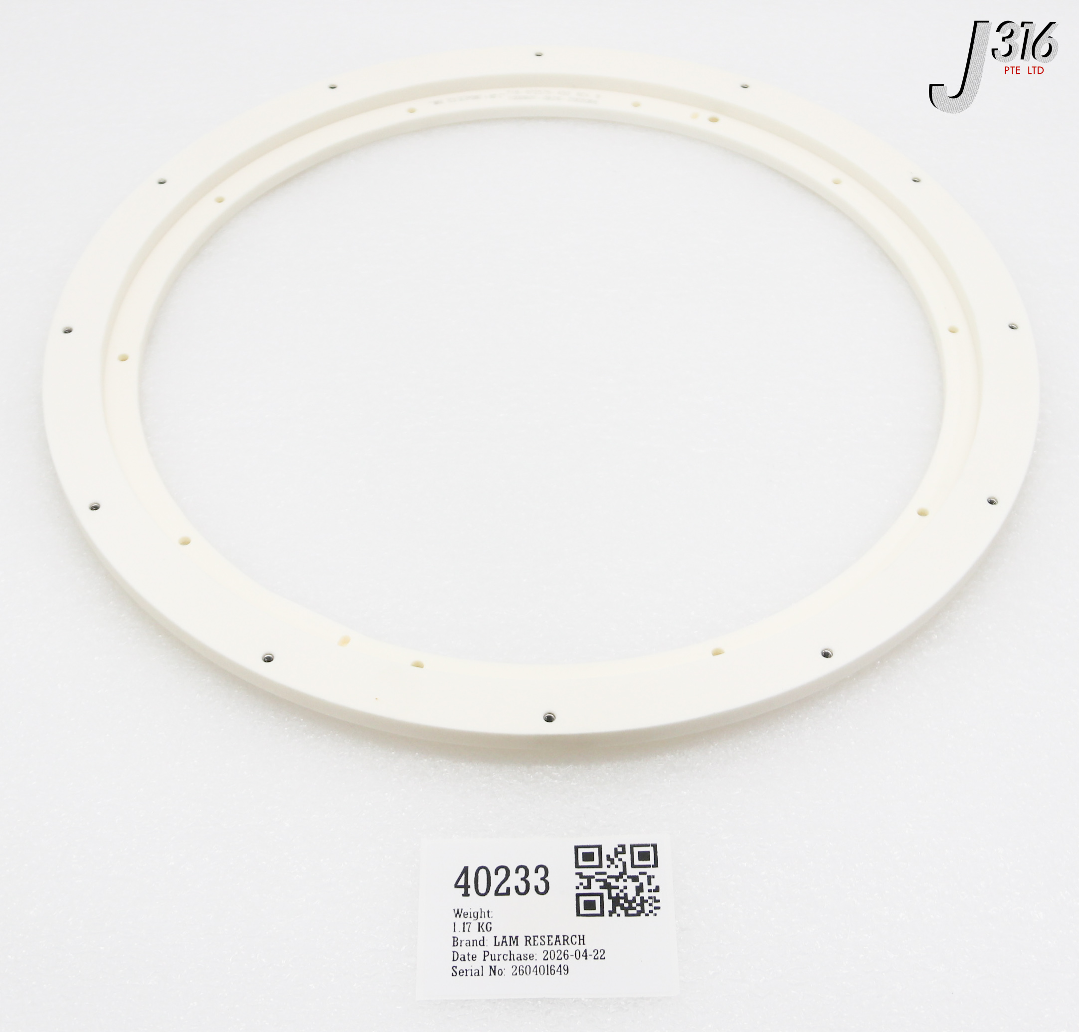 40233 LAM RESEARCH CERAMIC COUPLING RING 716-072575-450