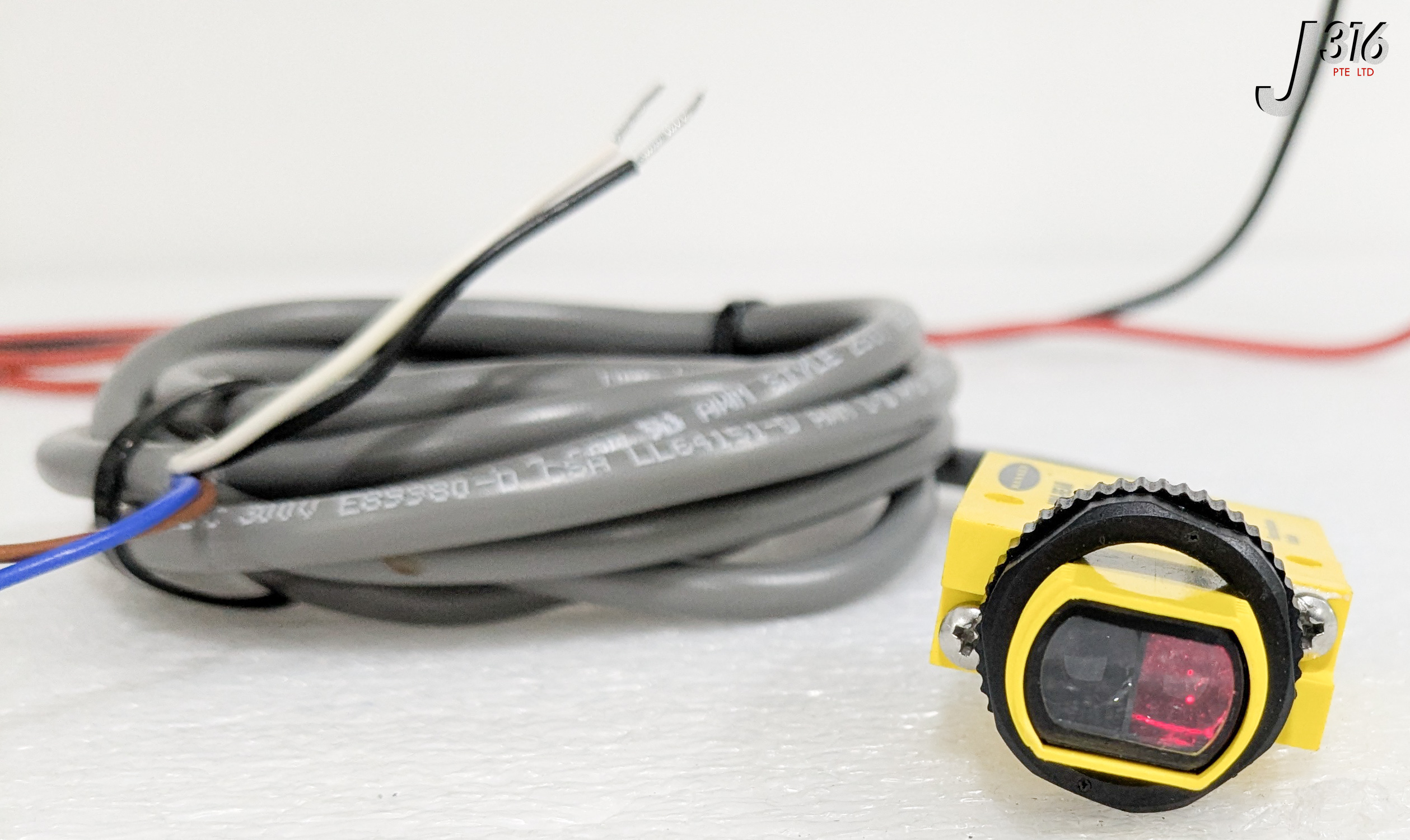 40366 BANNER RETROREFLECTIVE VISIBLE MINI-BEAM SM312LV