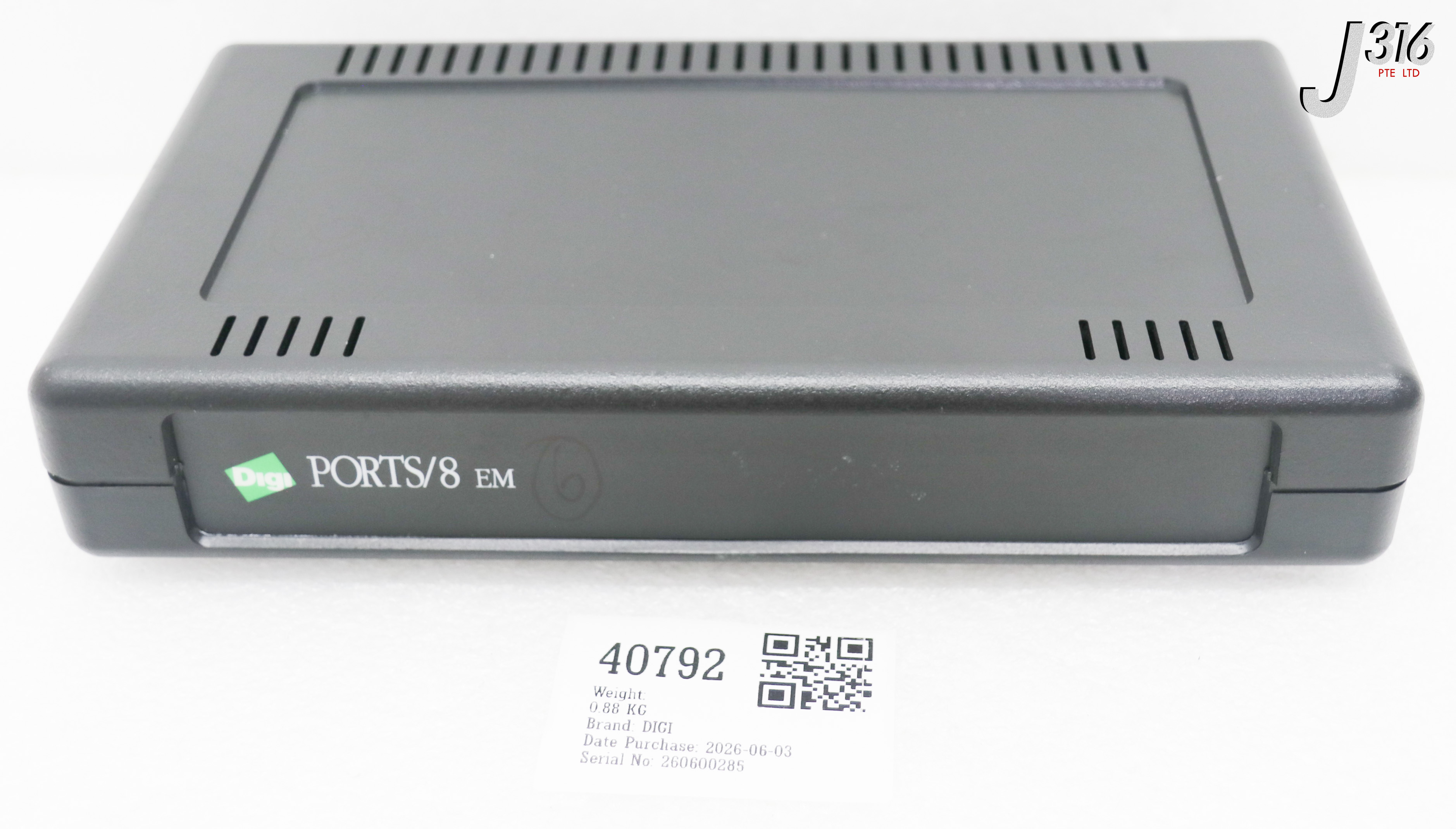 40792 DIGI PORTS/8 EM DB25 8 PORT XEM BOX 50001138-01