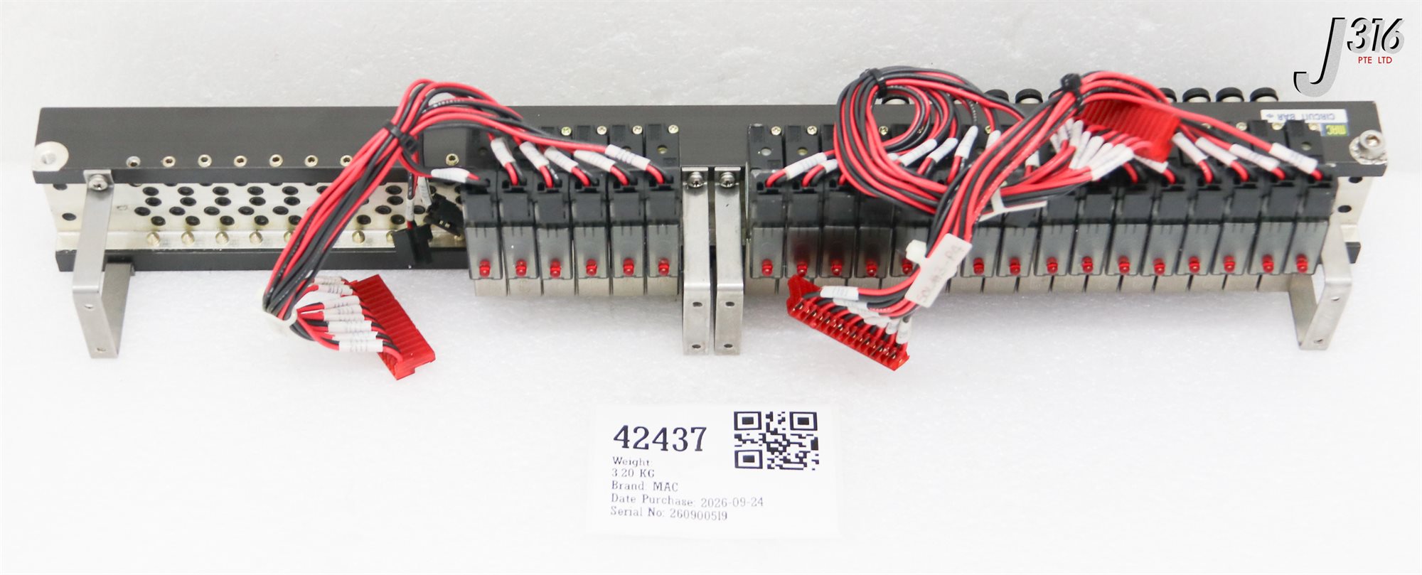 42437 MAC PNEUMATIC MANIFOLD W/ 44A-LOO-GDCA-1HL (22) 44A-LOO-GDCA-1HL