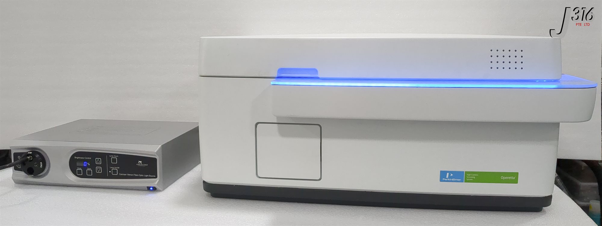 42481 PERKIN ELMER HIGH CONTENT SCREENING SYSTEM W/ CERMAX XENON FIBER-OPTIC LIGHT SOURCE, MODEL XL3000 OPERETTA
