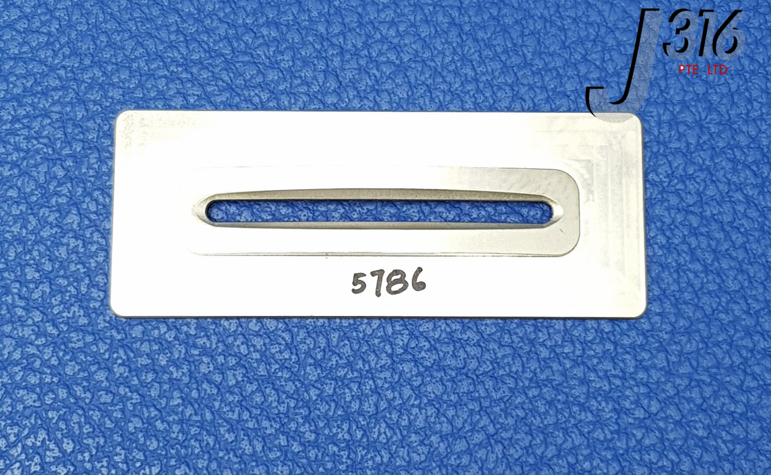 5786 OEM IMPLANT PARTS (PER KG) SCRAP TUNGSTEN CARBIDE