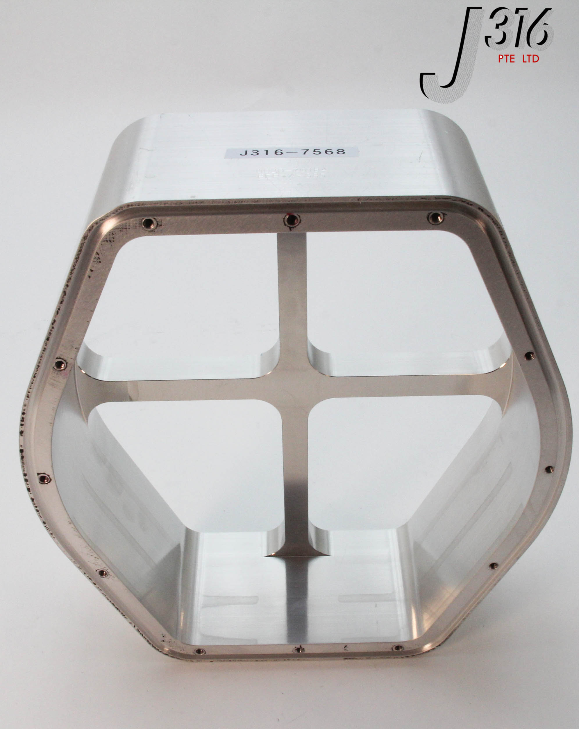 7568 APPLIED MATERIALS RING CNTRLLC LID 0020-70184