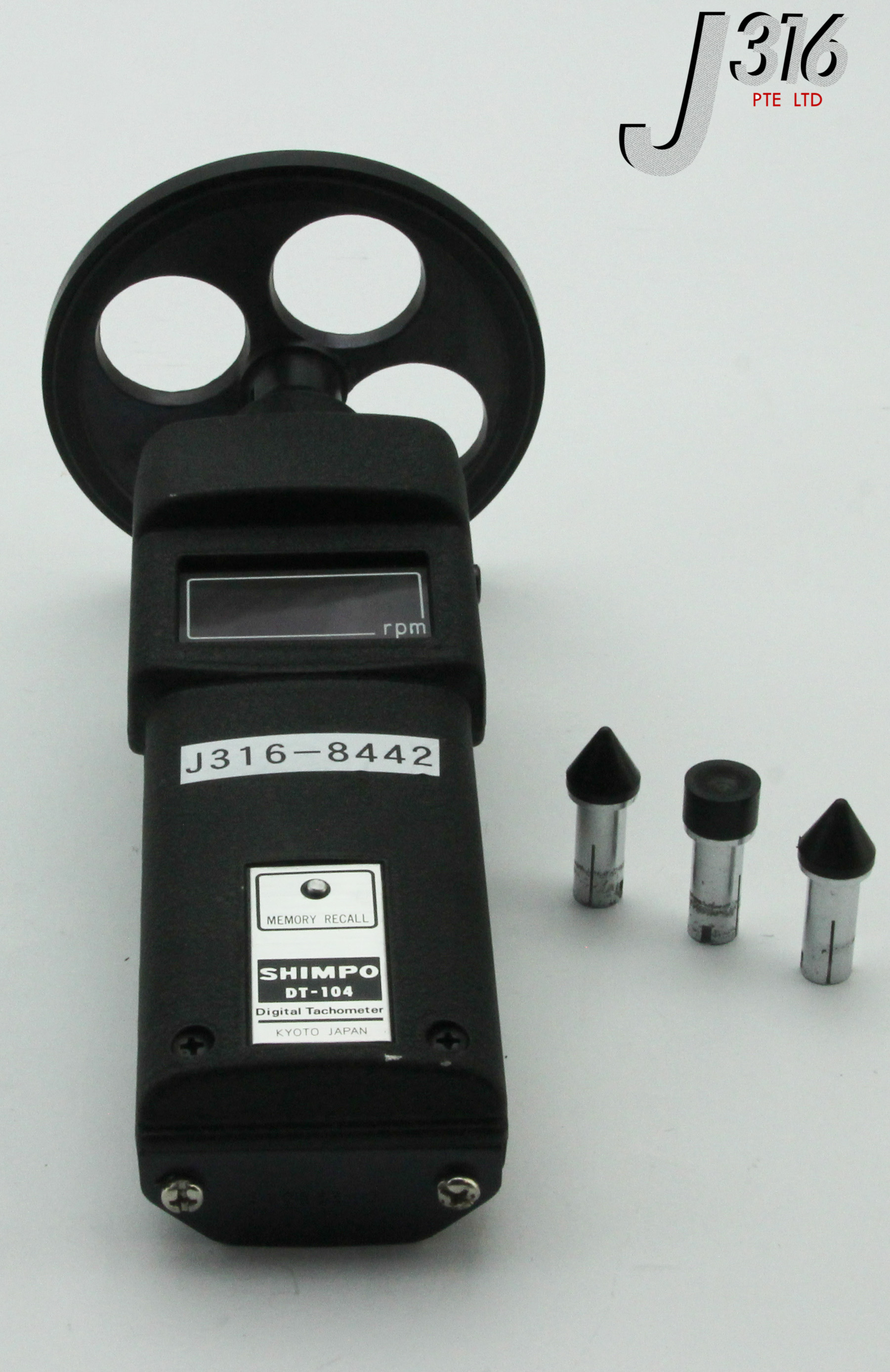 8442 SHIMPO DIGITAL TACHOMETER DT-104