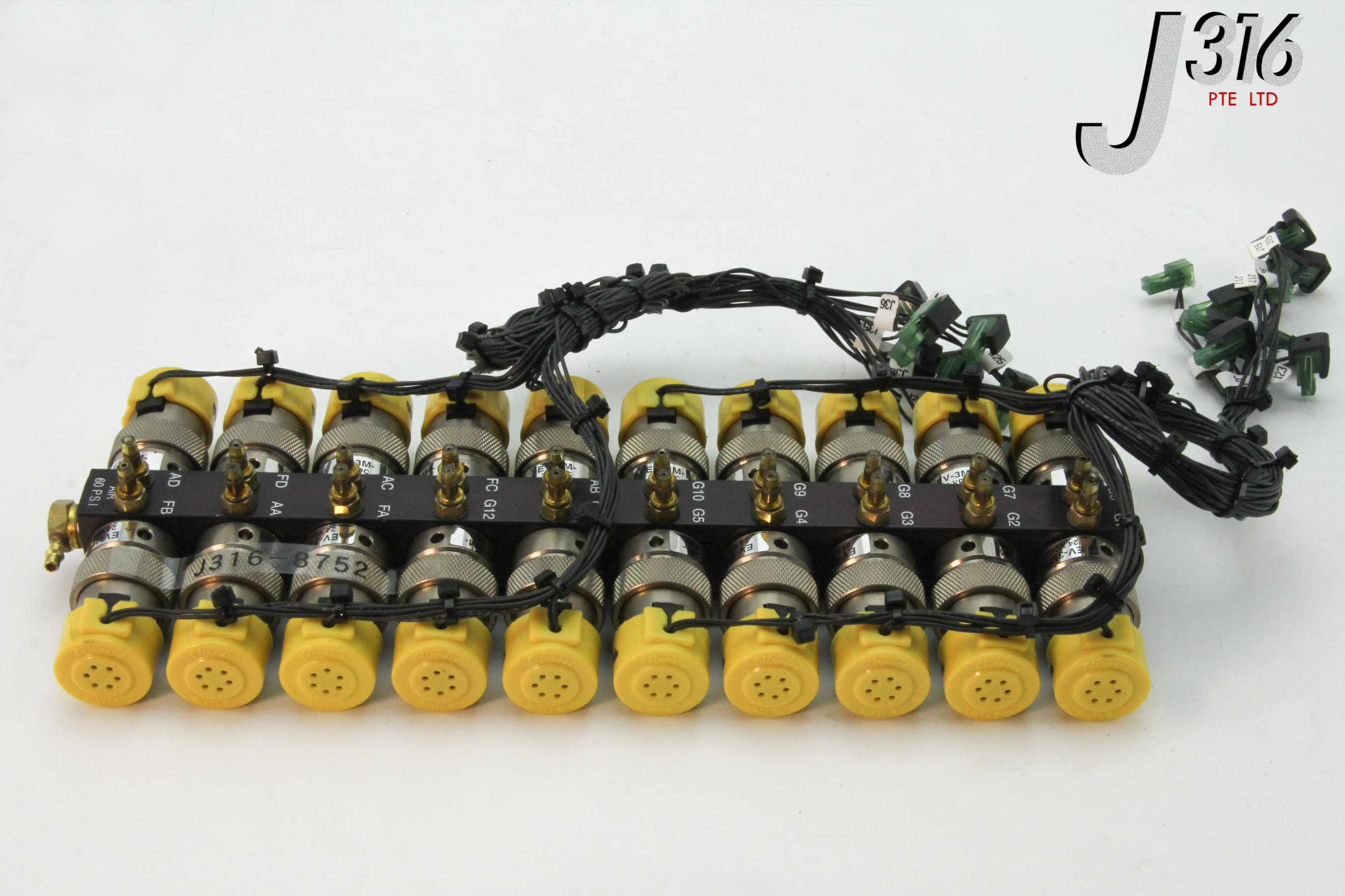 8752 CLIPPARD EV-3M-24VDC LOT OF 20 VALVE AIR 60PSI EV-3M-24VDC
