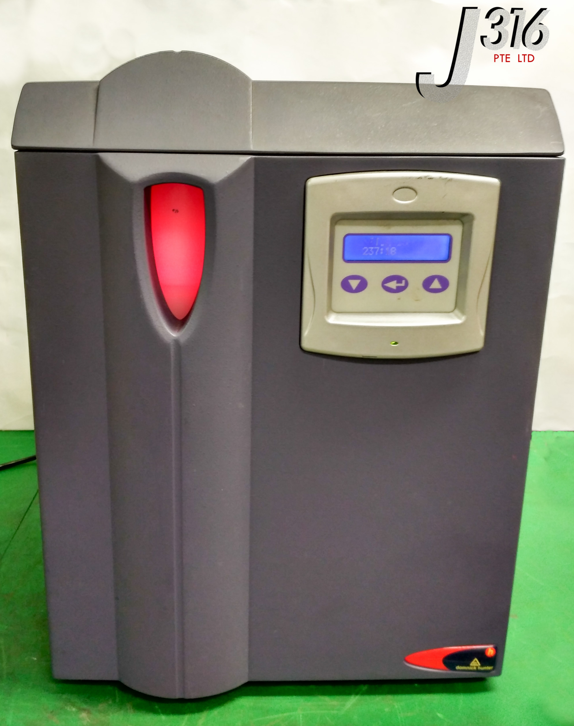 8876 PARKER DOMNICK HUNTER ULTRA-HIGH PURITY HYDROGEN GENERATOR 20H-MD 110HMD