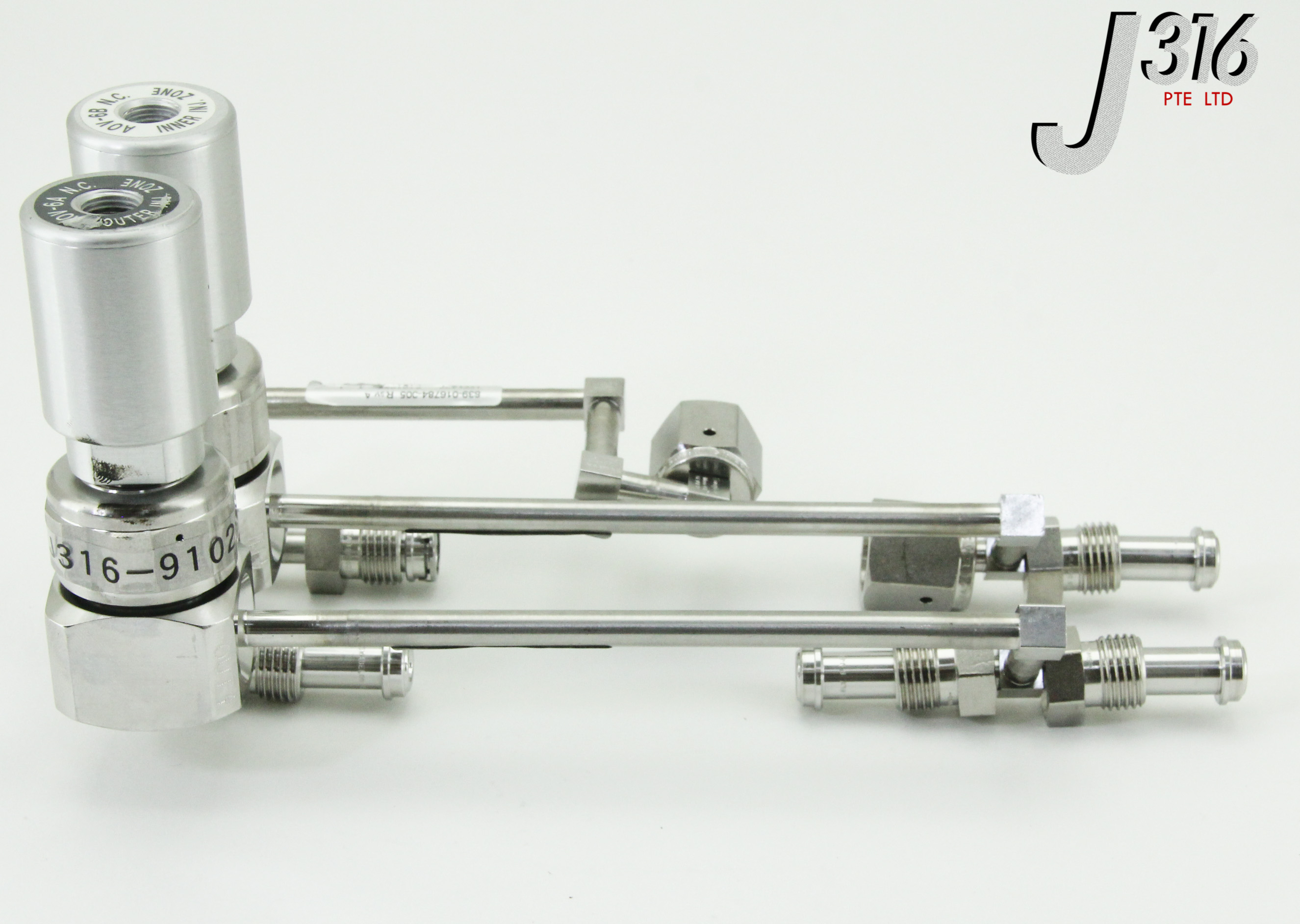 9102 LAM RESEARCH WELDMENT DUAL GAS INJECT 2300 839-016784-005
