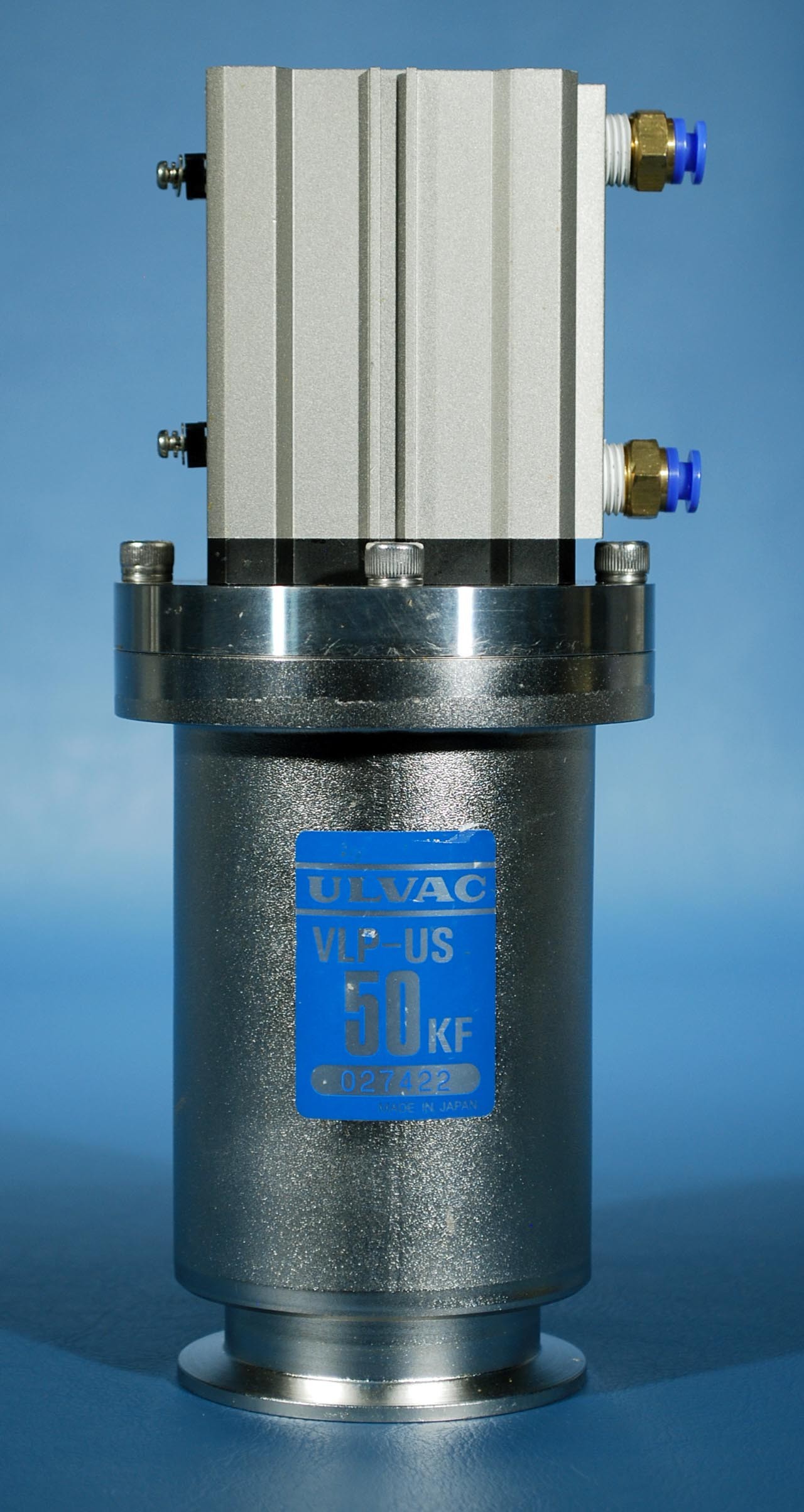 B38 ULVAC HIGH VACUUM PUMP VLP-US 50KF