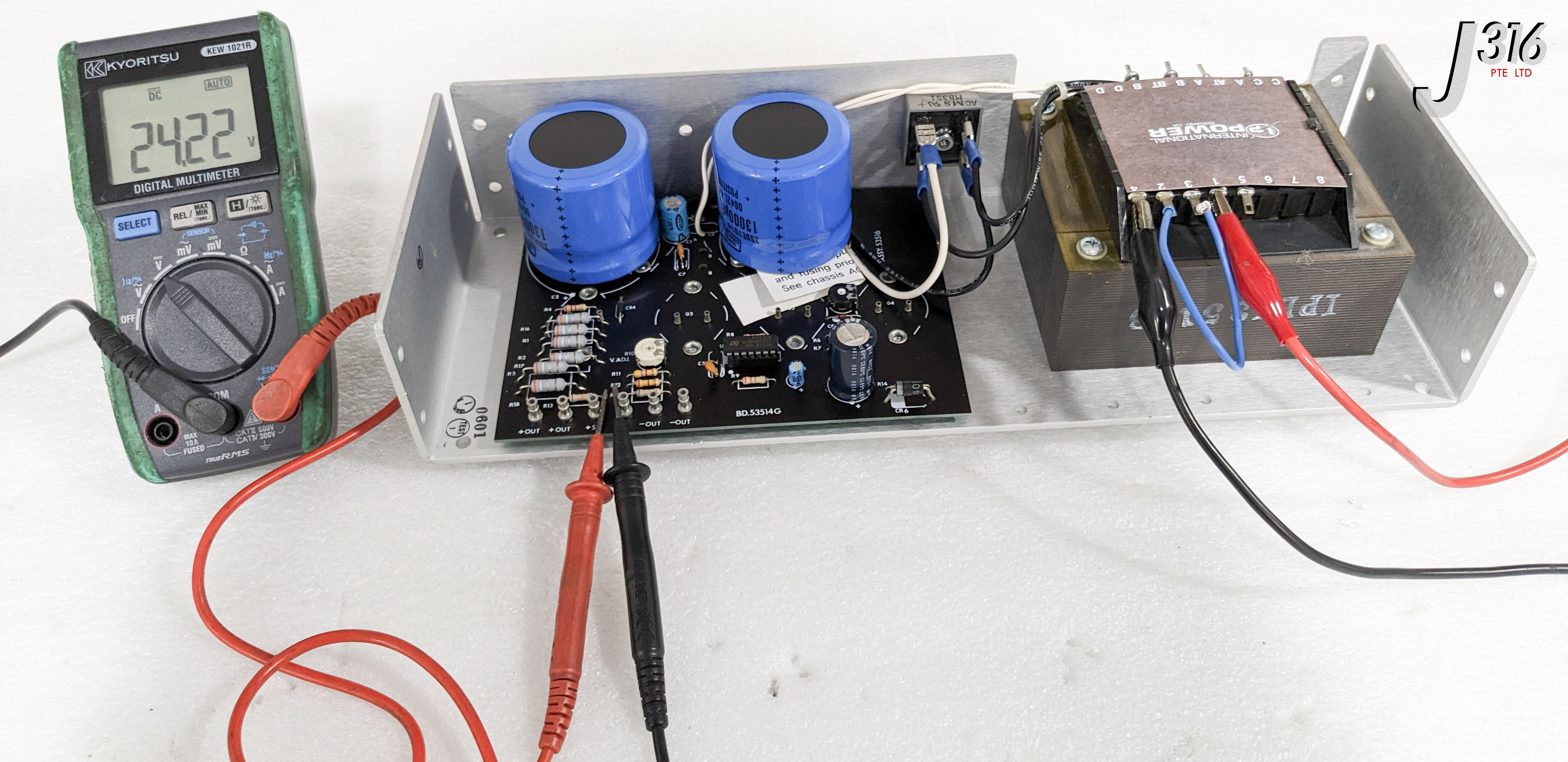 C3959 INTERNATIONAL POWER POWER SUPPLY, 24VDC IHE24-7.2